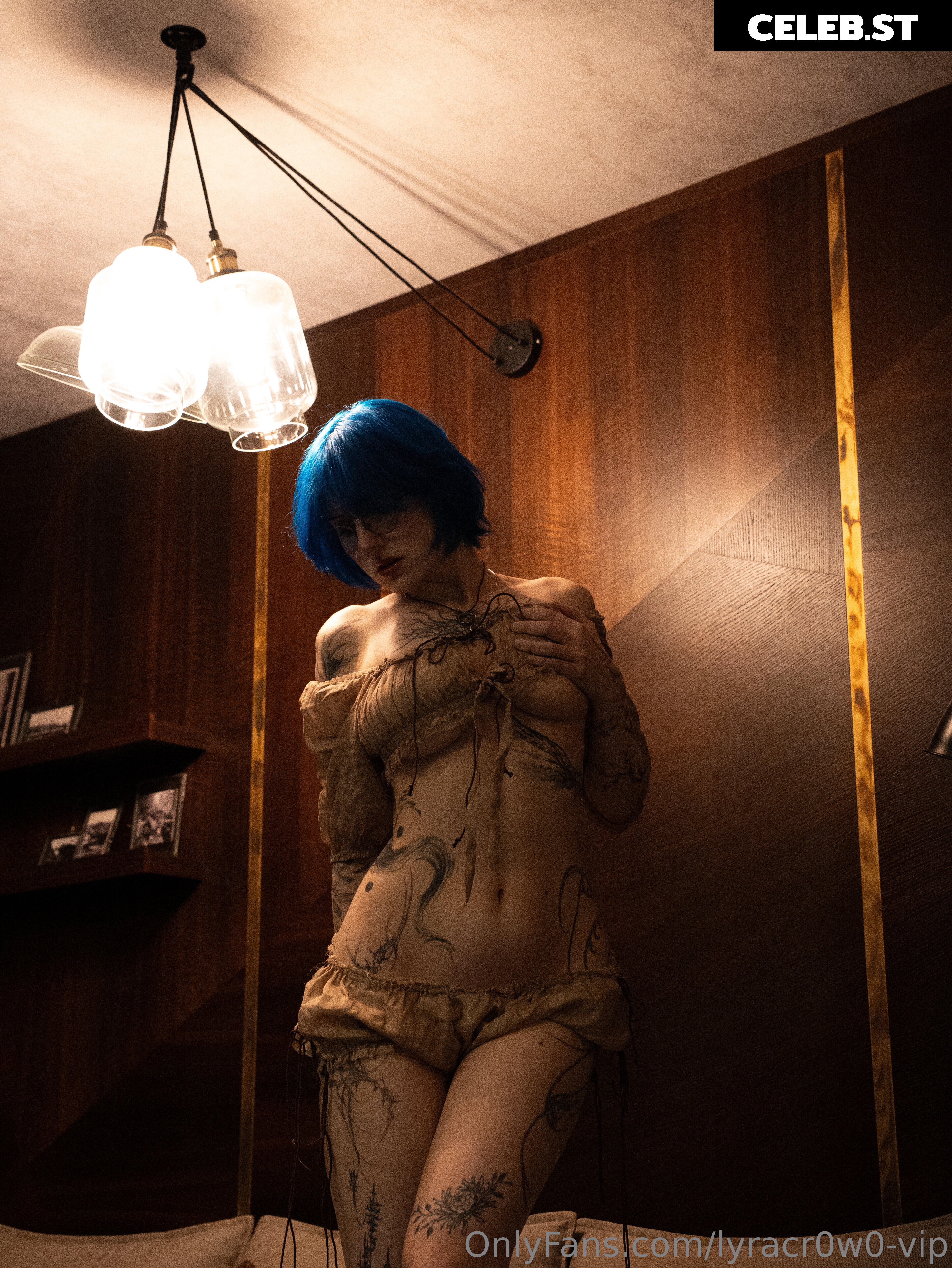 Lyra Crow | lyracr0w0 Image 20648265
