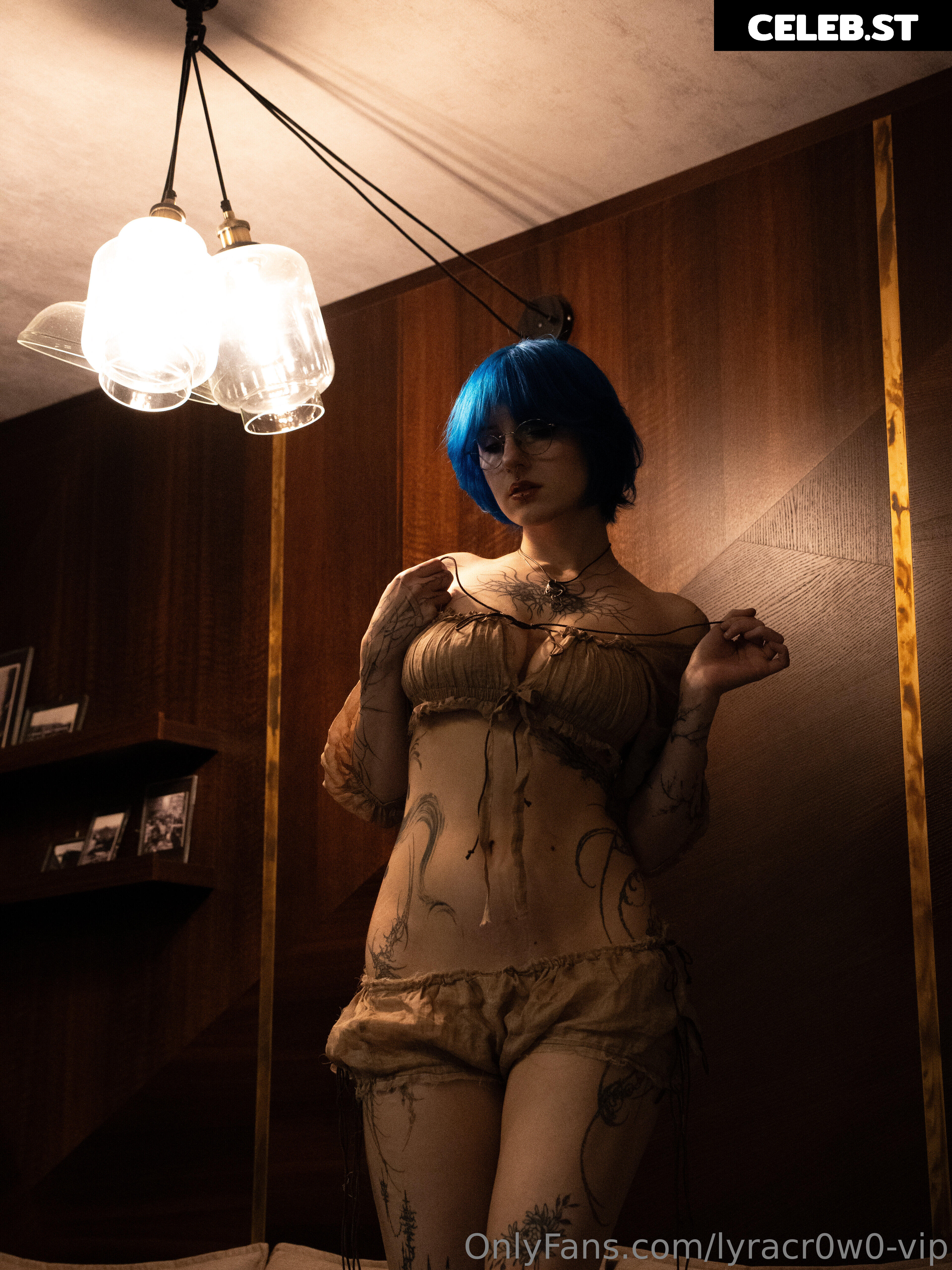 Lyra Crow | lyracr0w0 Image 20648268