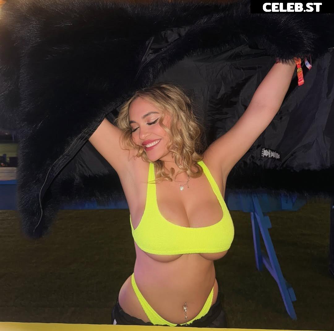Stella Hudgens (Vanessa's Sister) Image 20645541