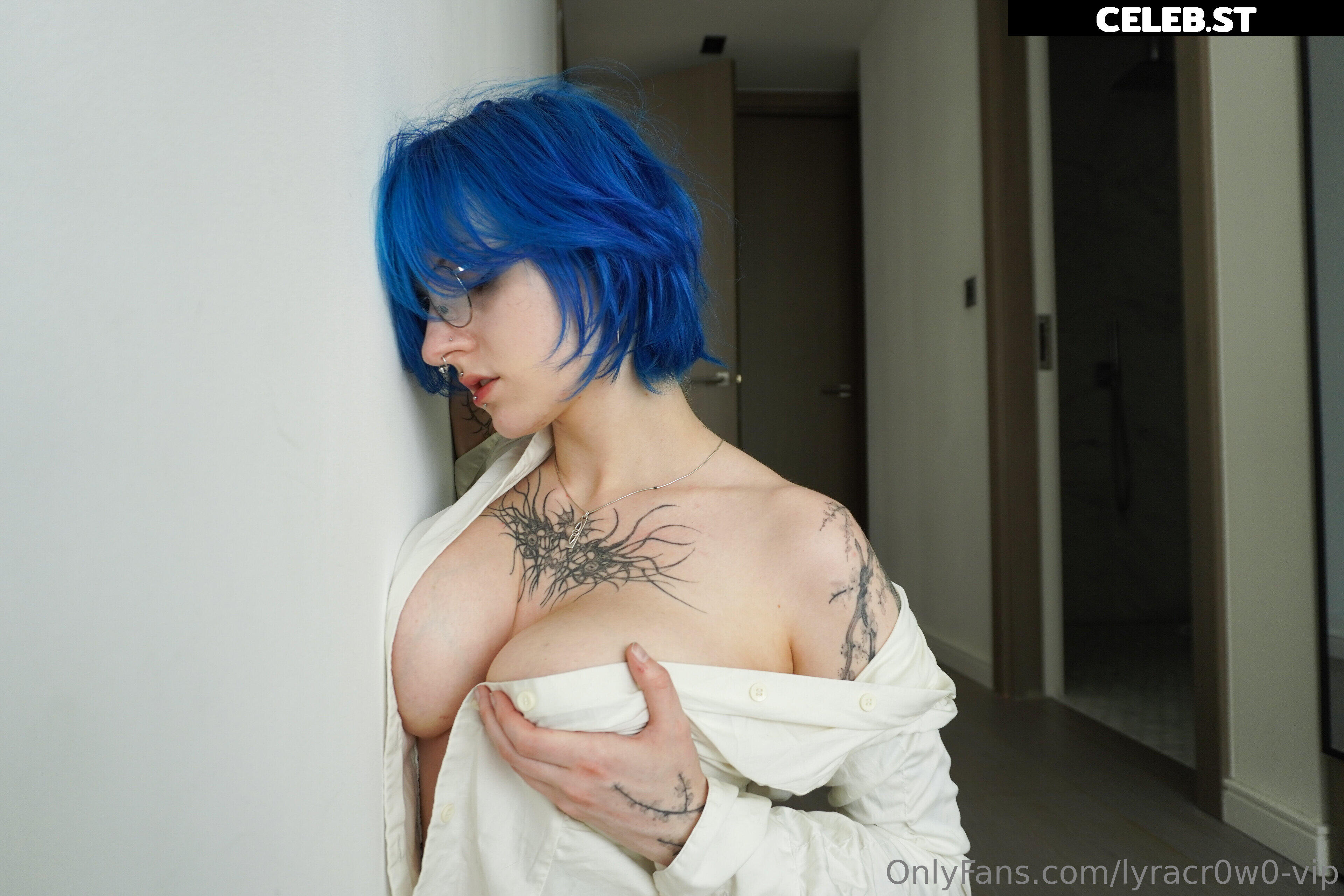 Lyra Crow | lyracr0w0 Image 20647847