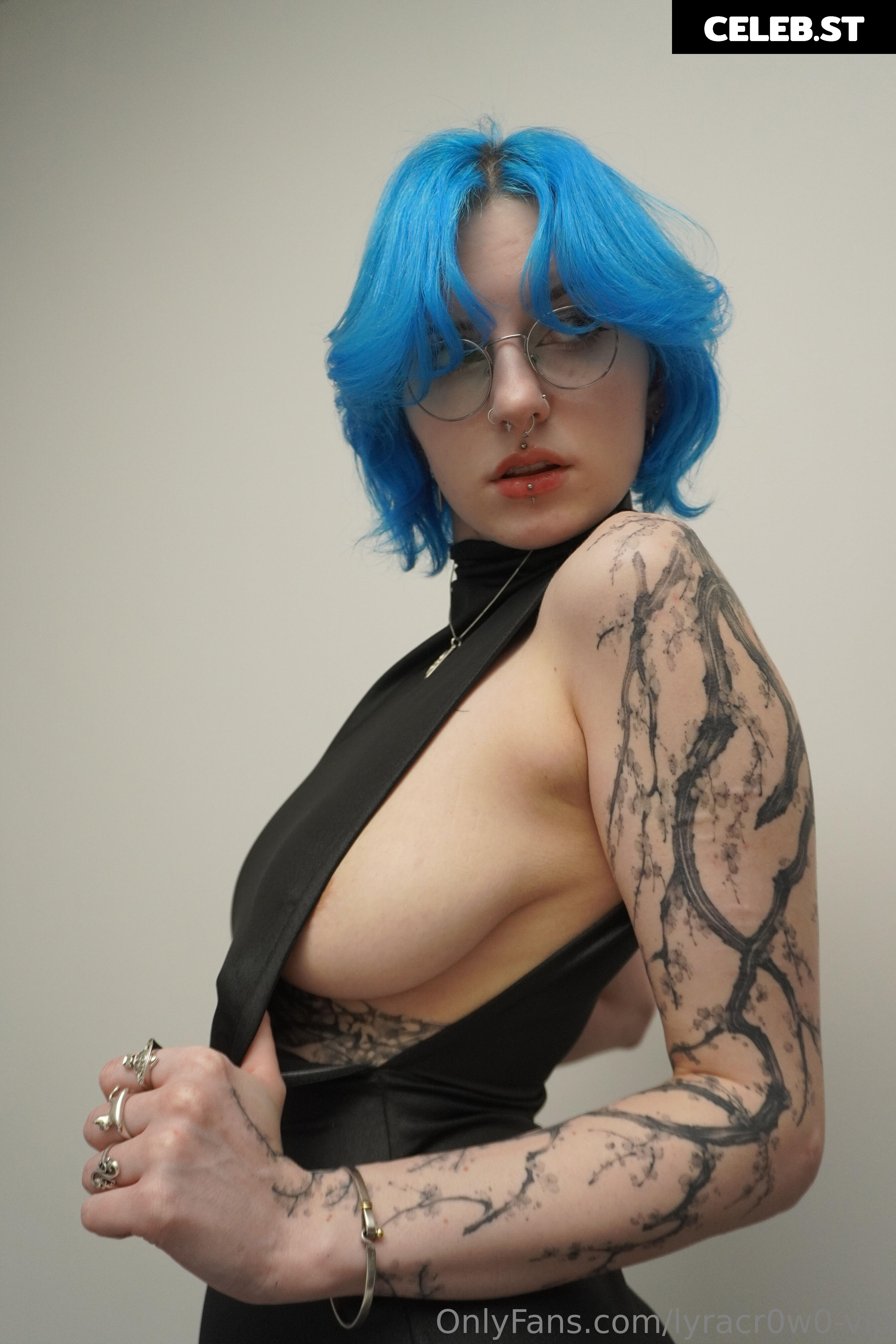 Lyra Crow | lyracr0w0 Image 20647499