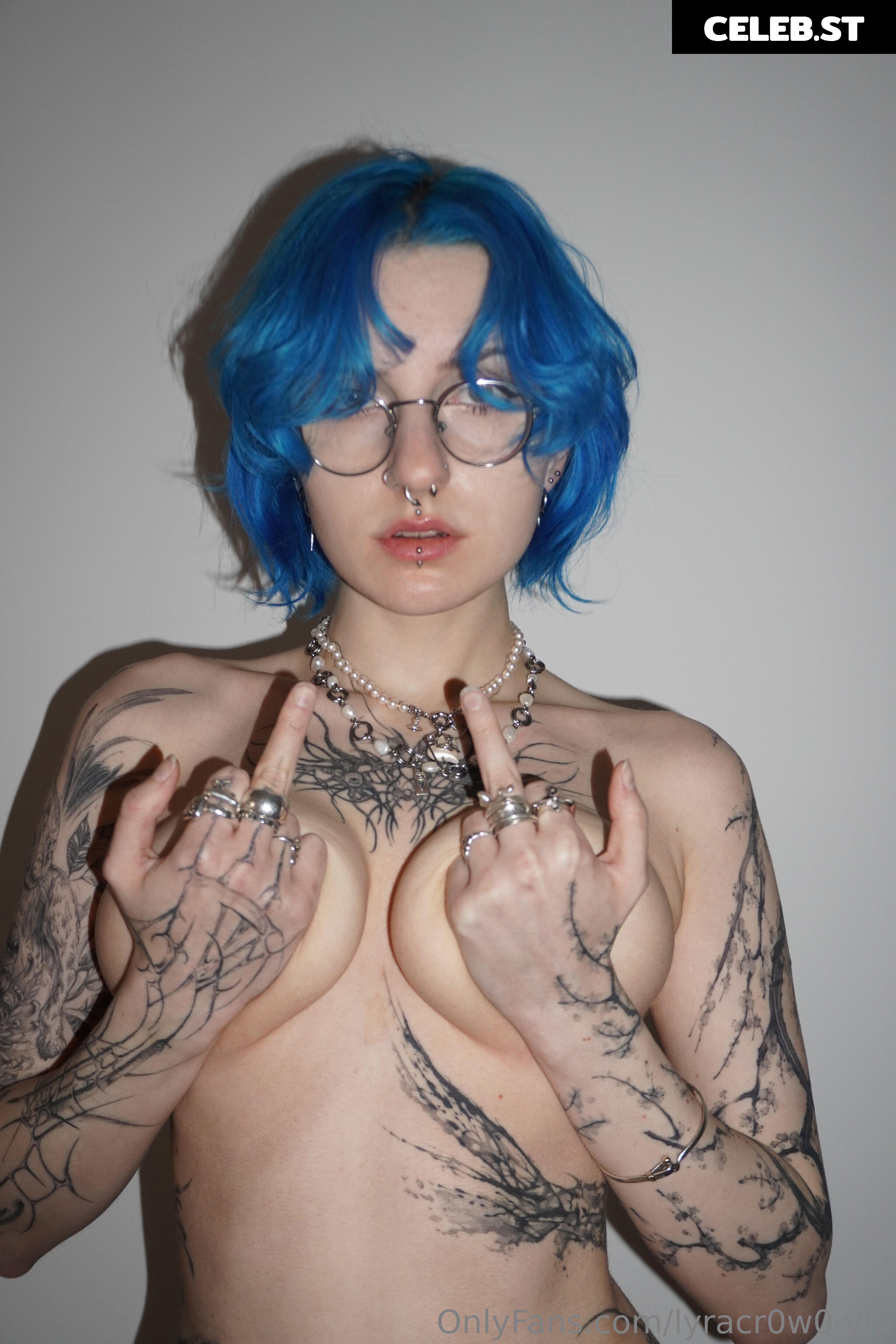 Lyra Crow | lyracr0w0 Image 20647418
