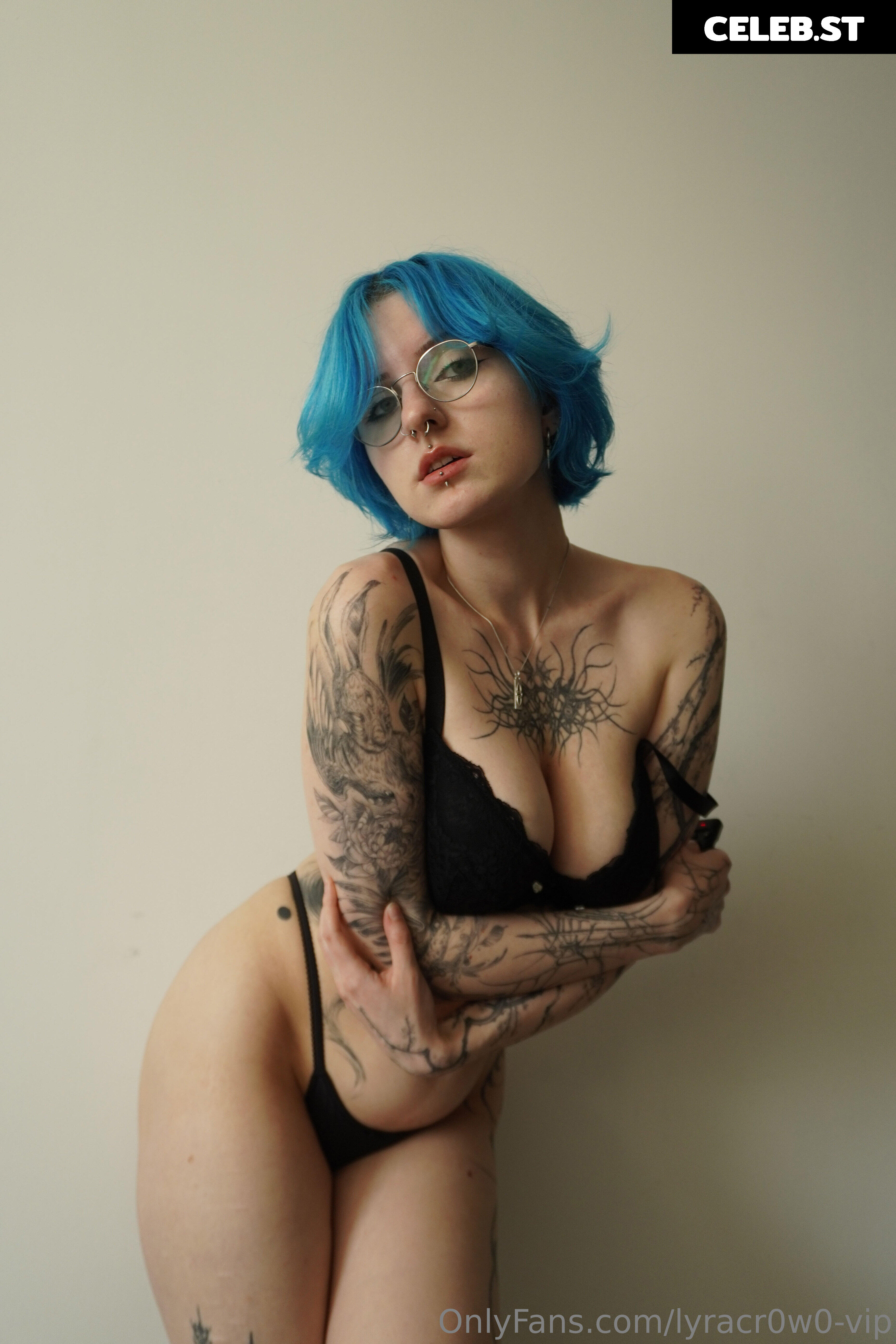 Lyra Crow | lyracr0w0 Image 20647762