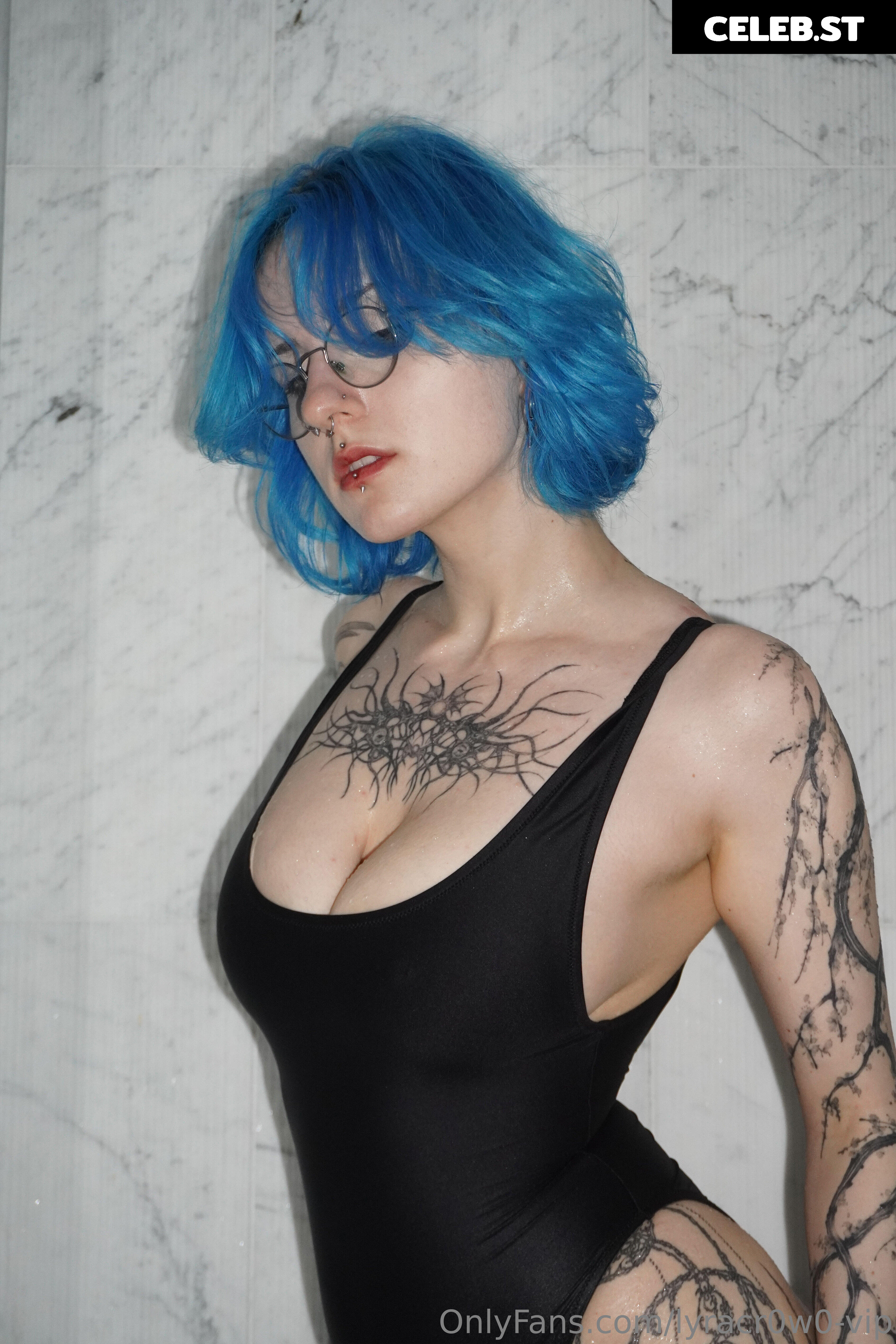 Lyra Crow | lyracr0w0 Image 20647654
