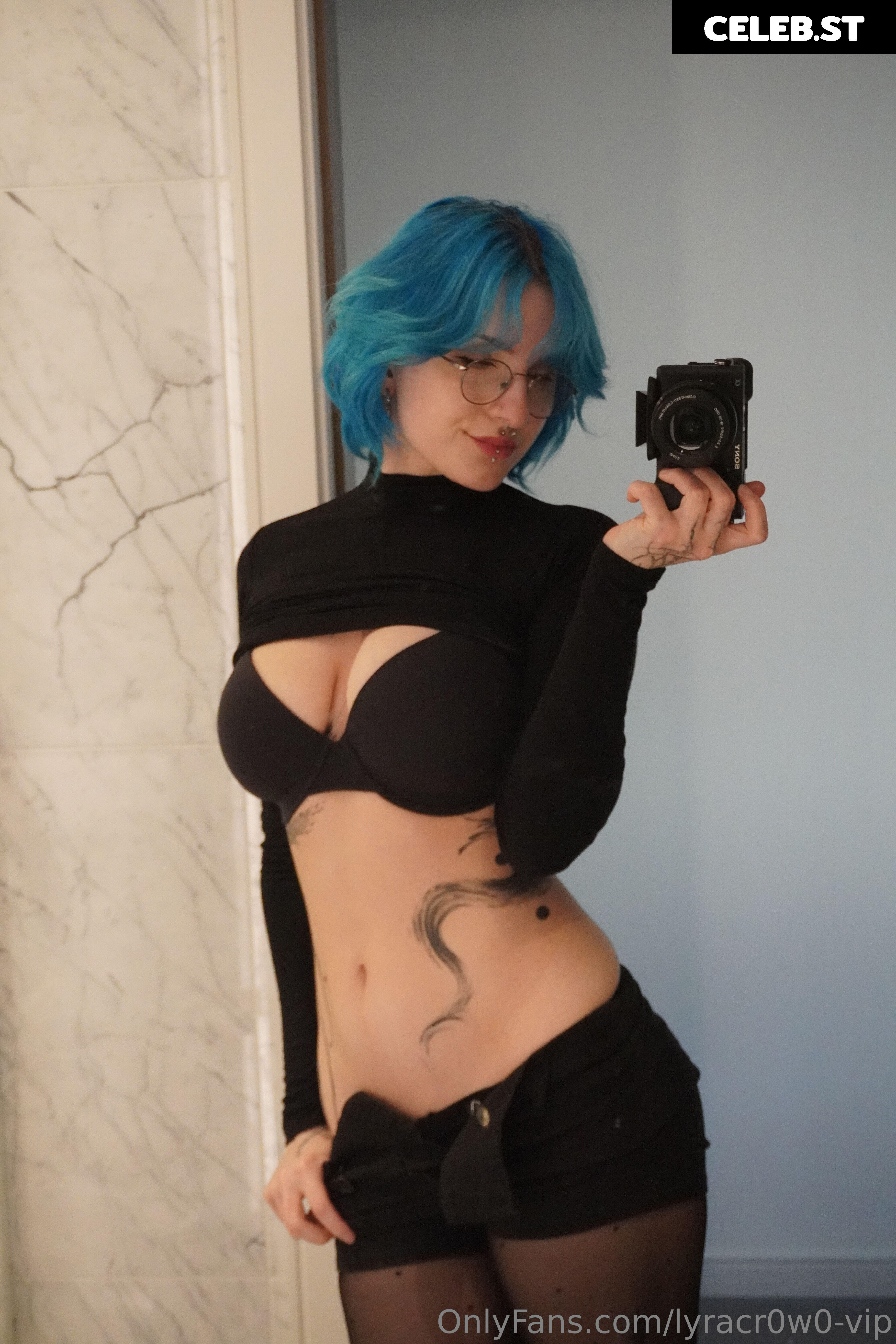 Lyra Crow | lyracr0w0 Image 20647342
