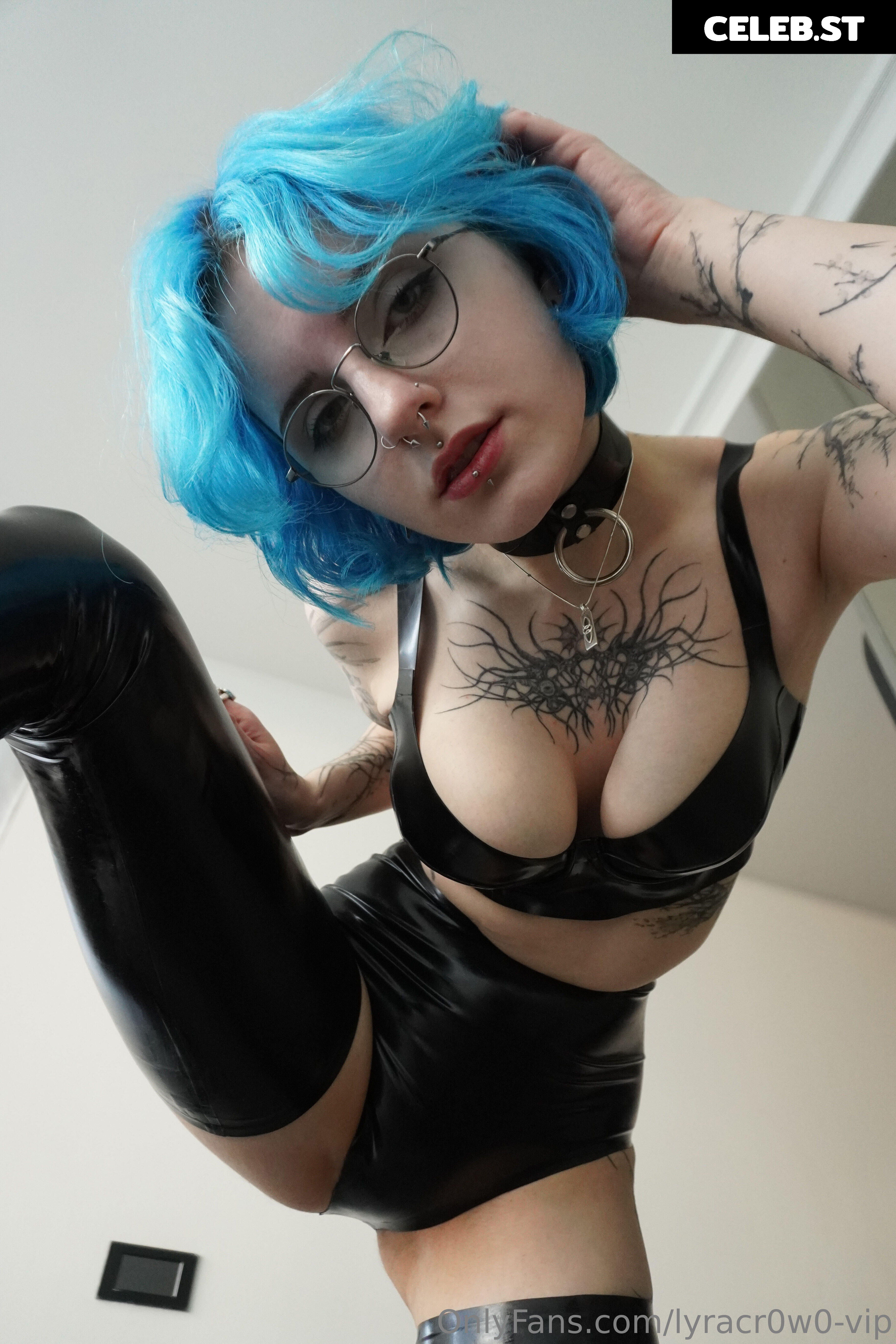 Lyra Crow | lyracr0w0 Image 20647348