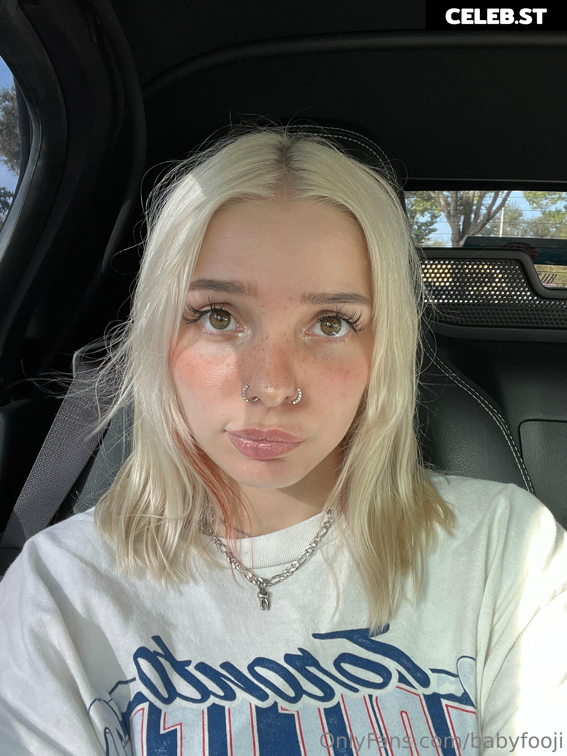 babyfooji / peachtot Image 20641628