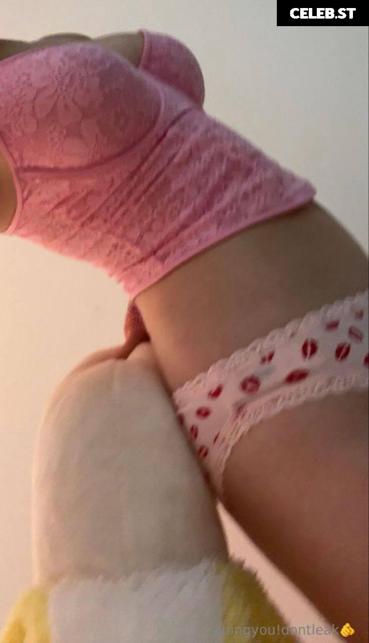 Lil Tay (Read First Post) Image 20641321