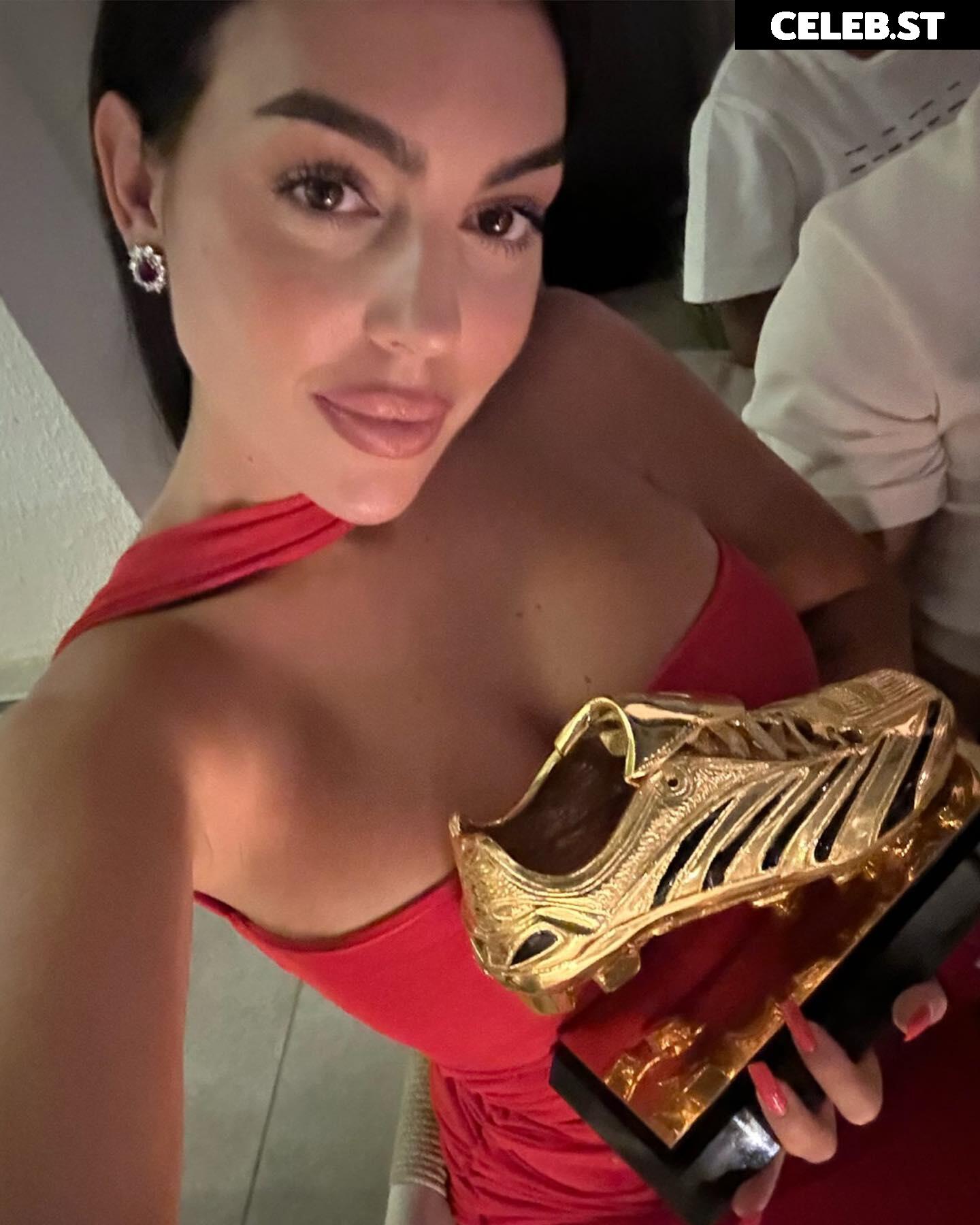 Georgina Rodriguez Hernández Image 2061457