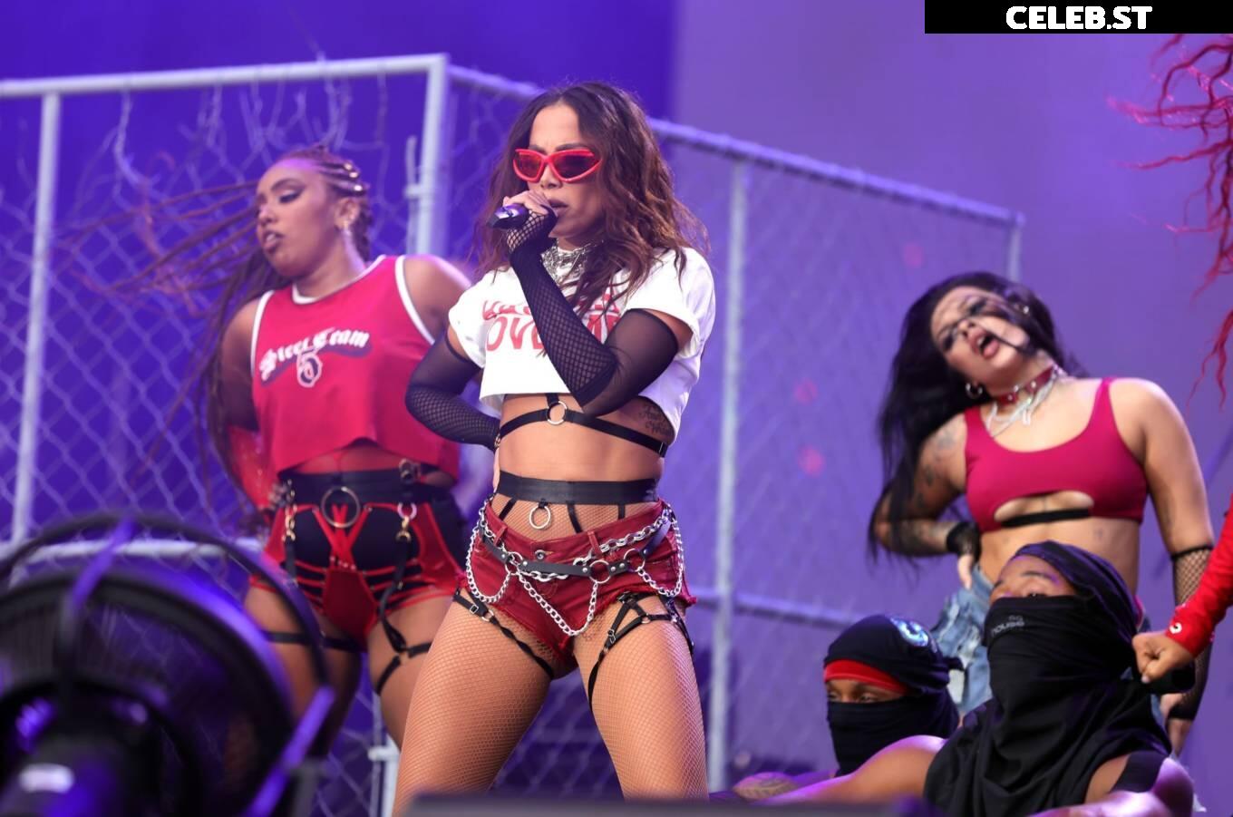 Anitta Image 2061023