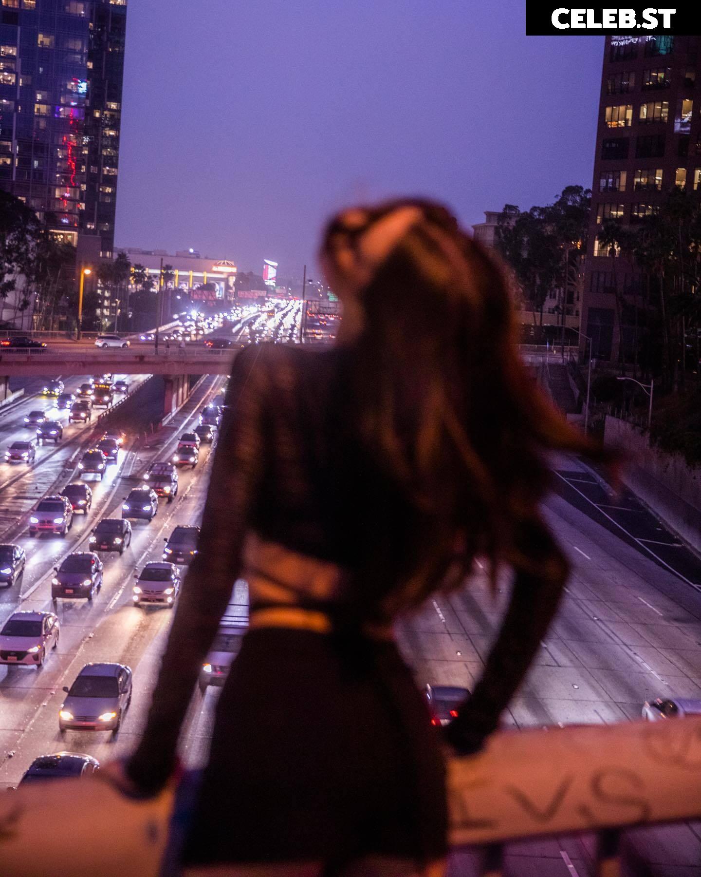 Mishka Silva Image 2061249