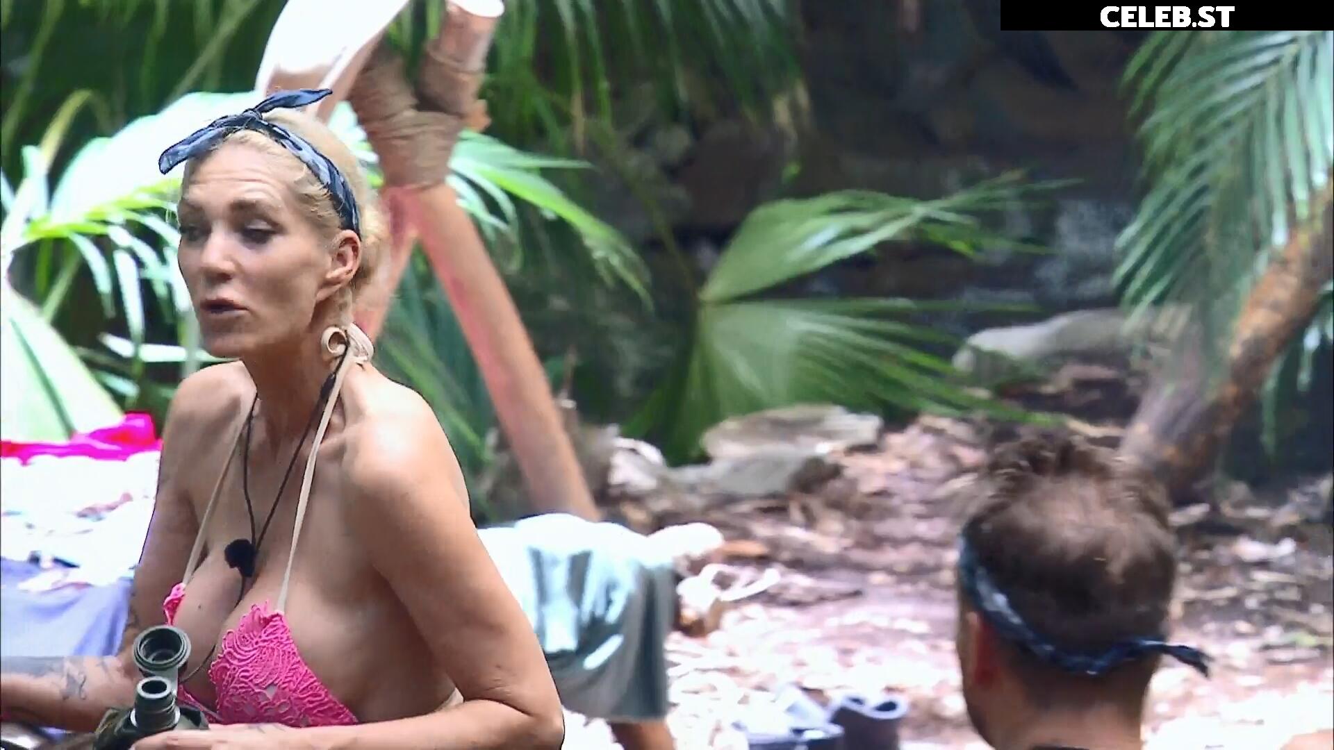 Sarah Kern Image 2062745