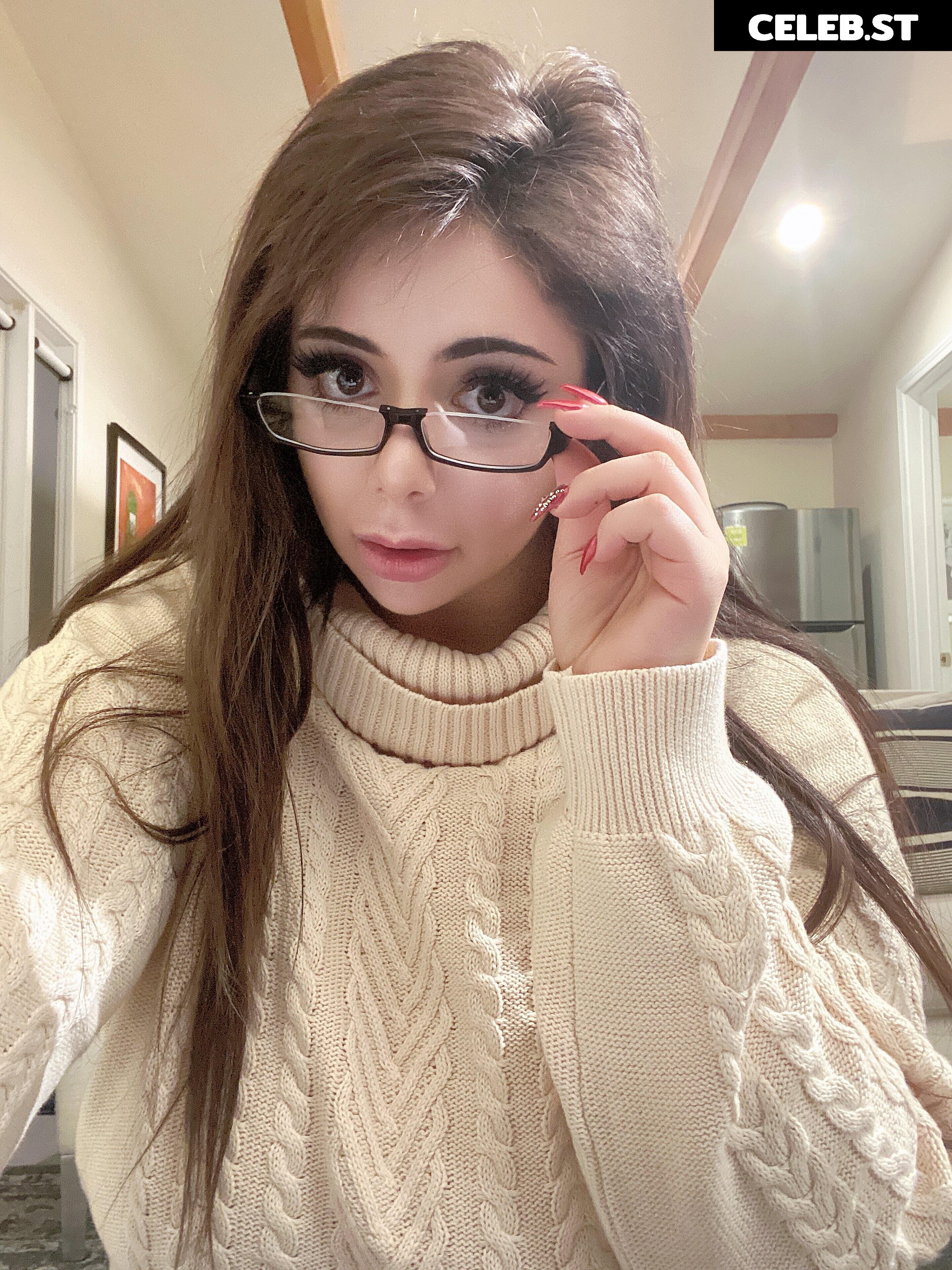 momokun / Mariah Mallad Image 20627334