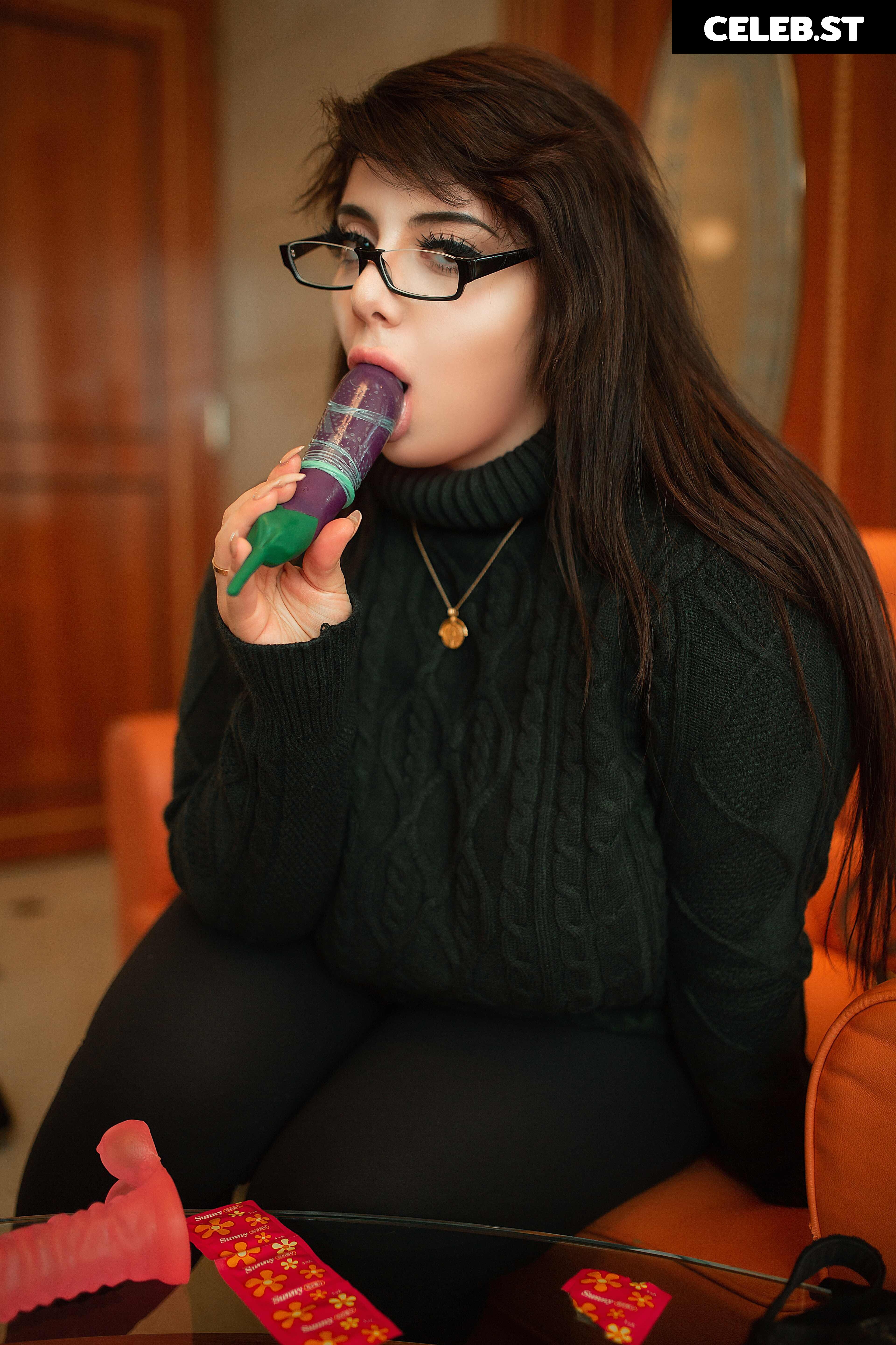 momokun / Mariah Mallad Image 20627270