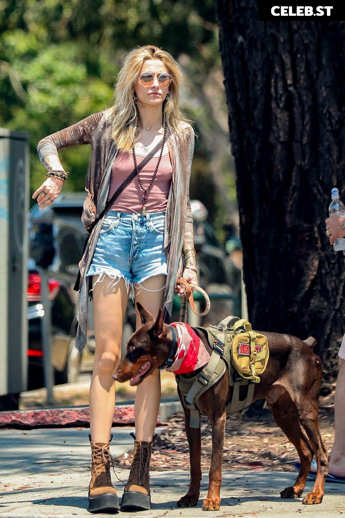 Paris Jackson Image 2062643