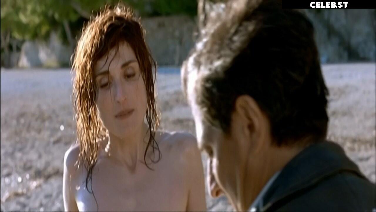 Julie Gayet Image 2062365