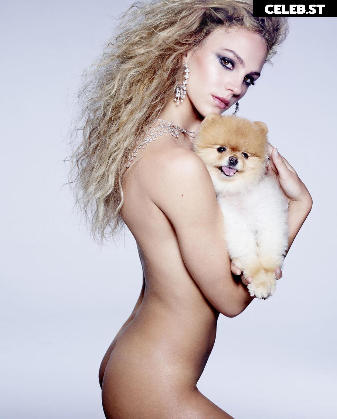 Simone Kowalski Image 2062319