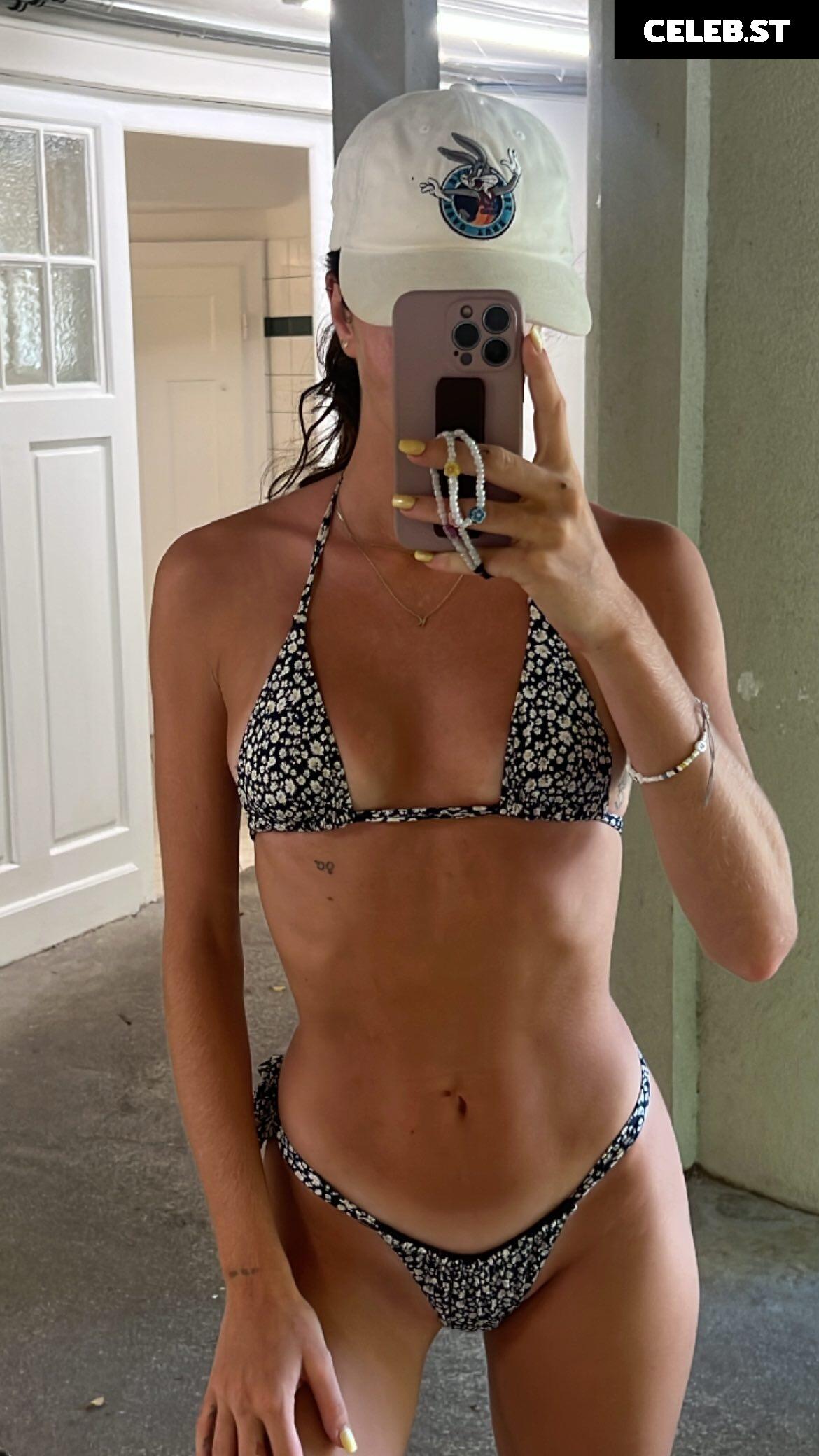 Zoe Salome Saip Image 2063471