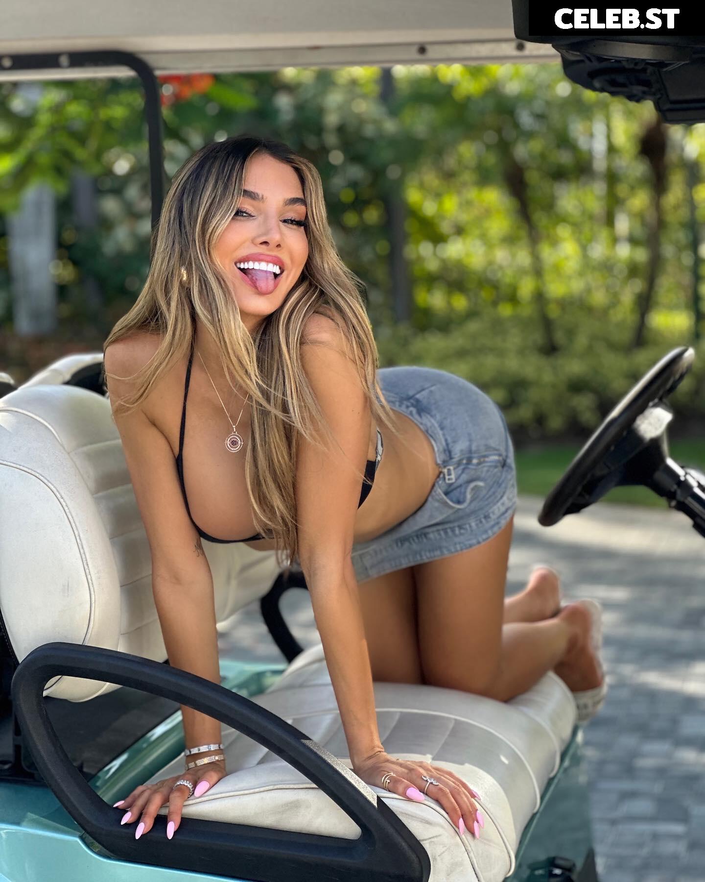 Lyna Perez Image 20632149