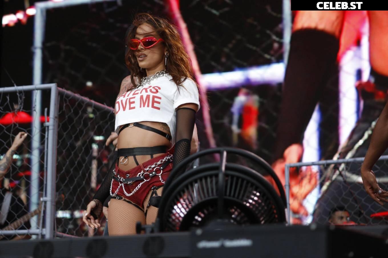 Anitta Image 2060980