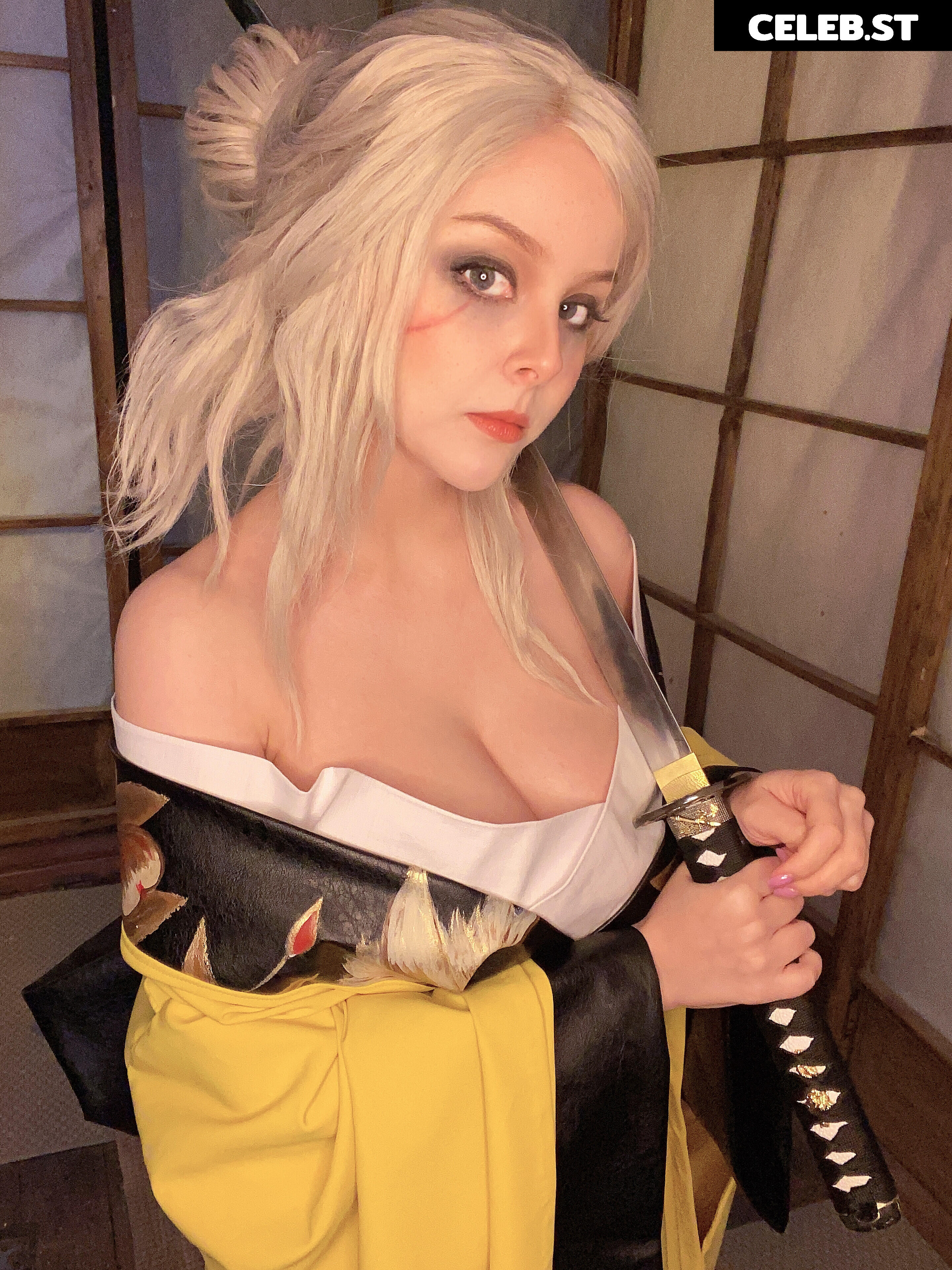 Disharmonica / Helly Valentine Image 20698190