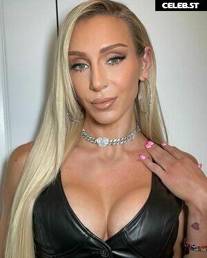 Charlotte Flair Image 2069707