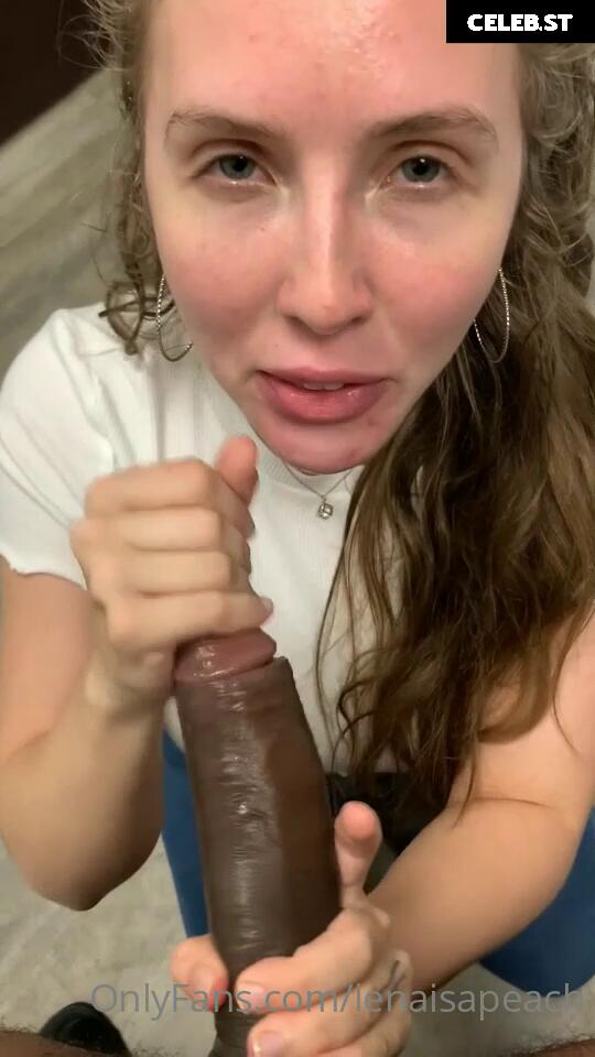 Lena Paul / lenaisapeach Image 20691902