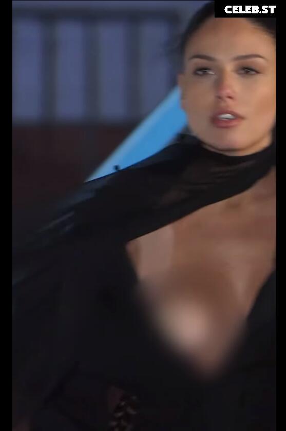 Xenia Tsilikova Image 2069134