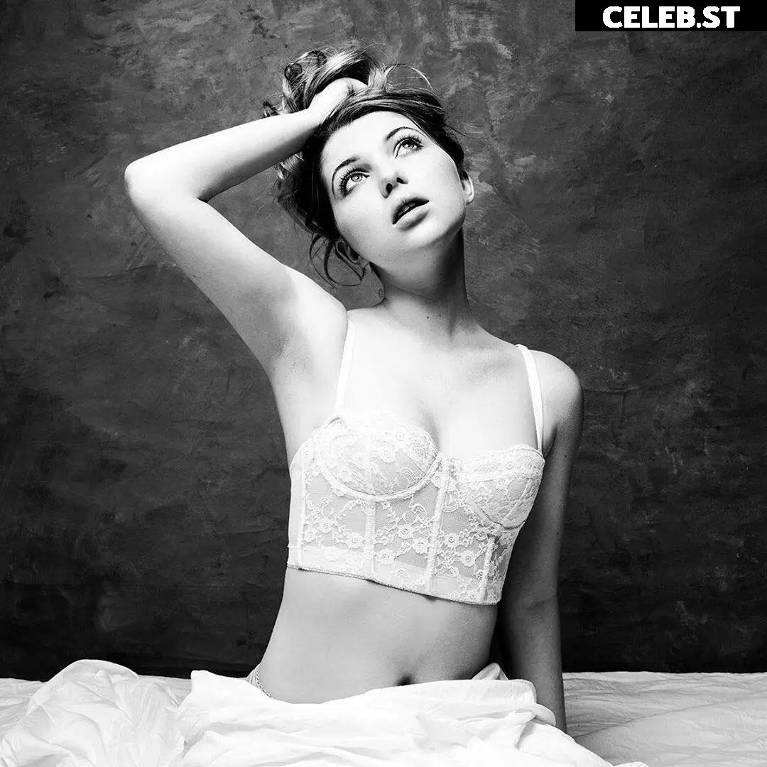 Sammi Hanratty Image 2069008