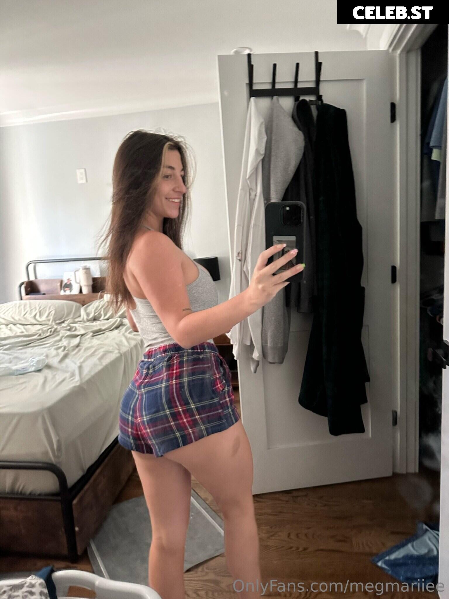 Megan McCarthy / megmariiee Image 20690232