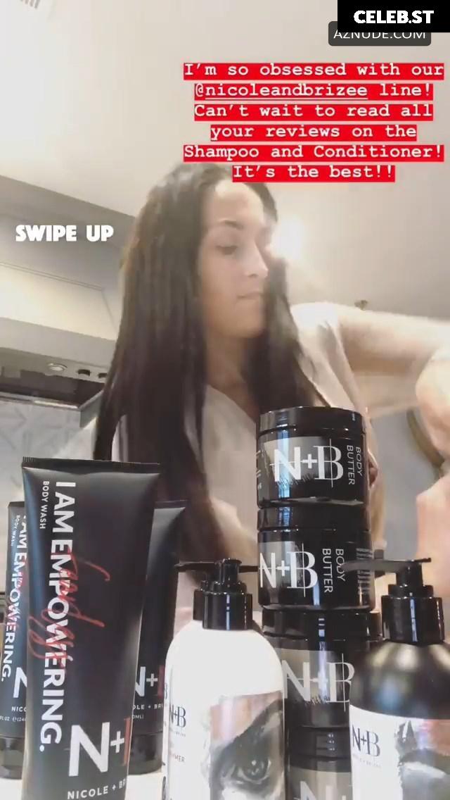 Nikki Bella Image 2069332