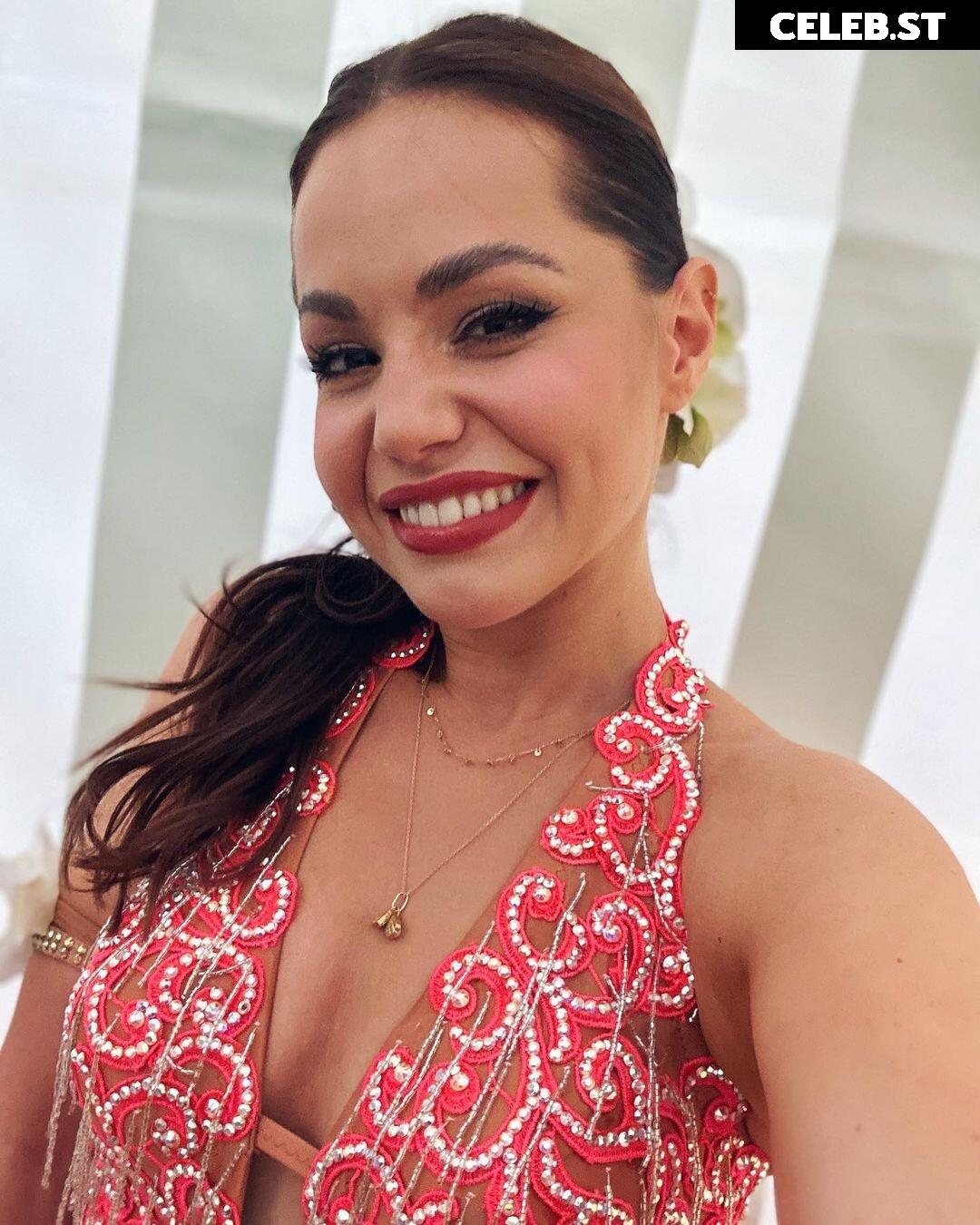 Christina Luft Image 2068582