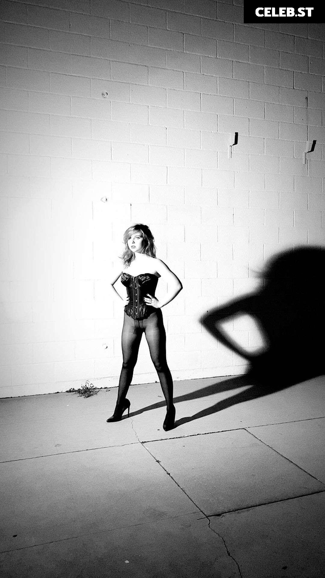 Sammi Hanratty Image 2068528