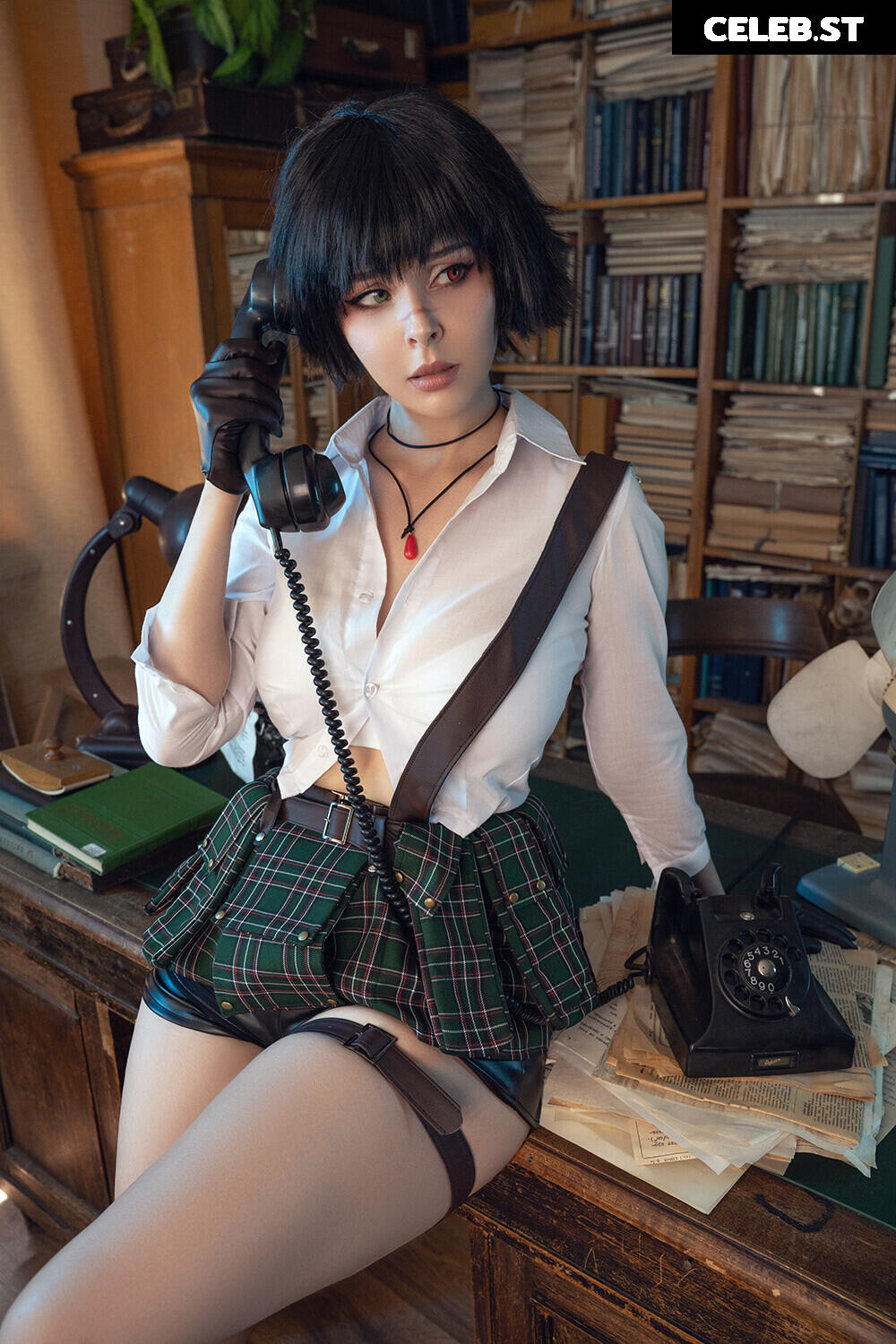 Disharmonica / Helly Valentine Image 20684717