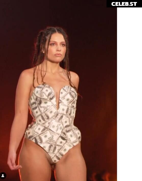 Xenia Tsilikova Image 2068645