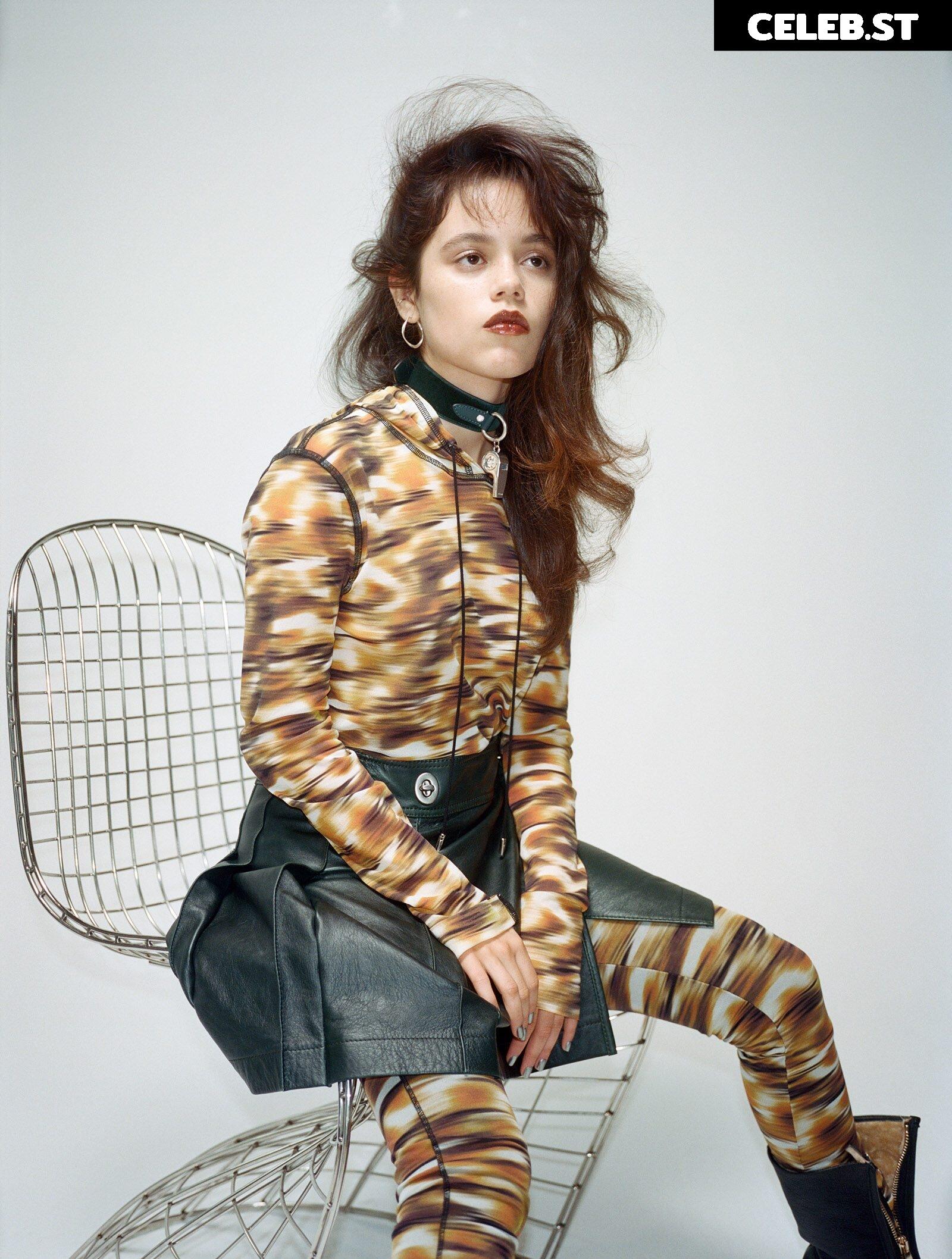 Jenna Ortega Image 2068093