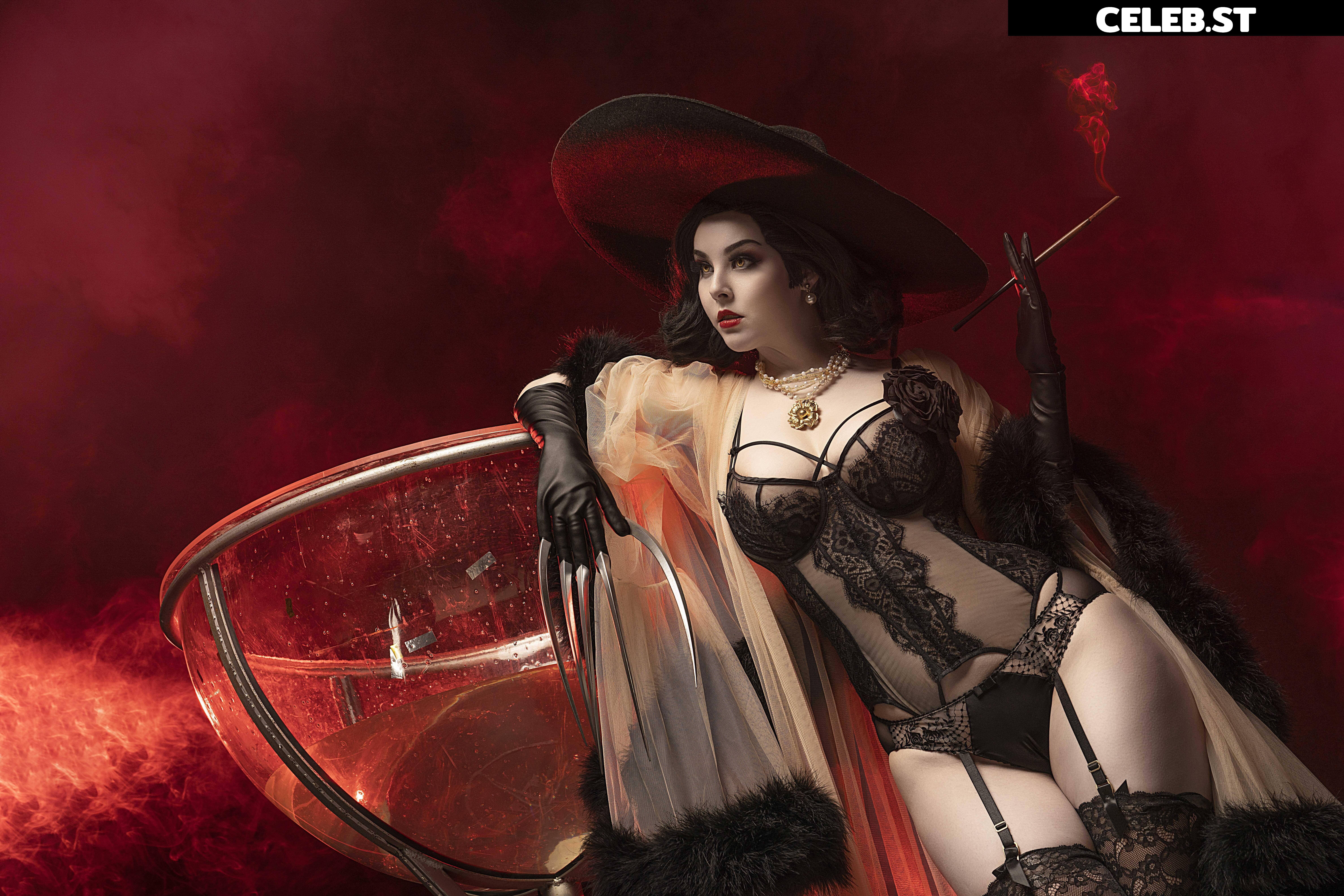 Disharmonica / Helly Valentine Image 20683800