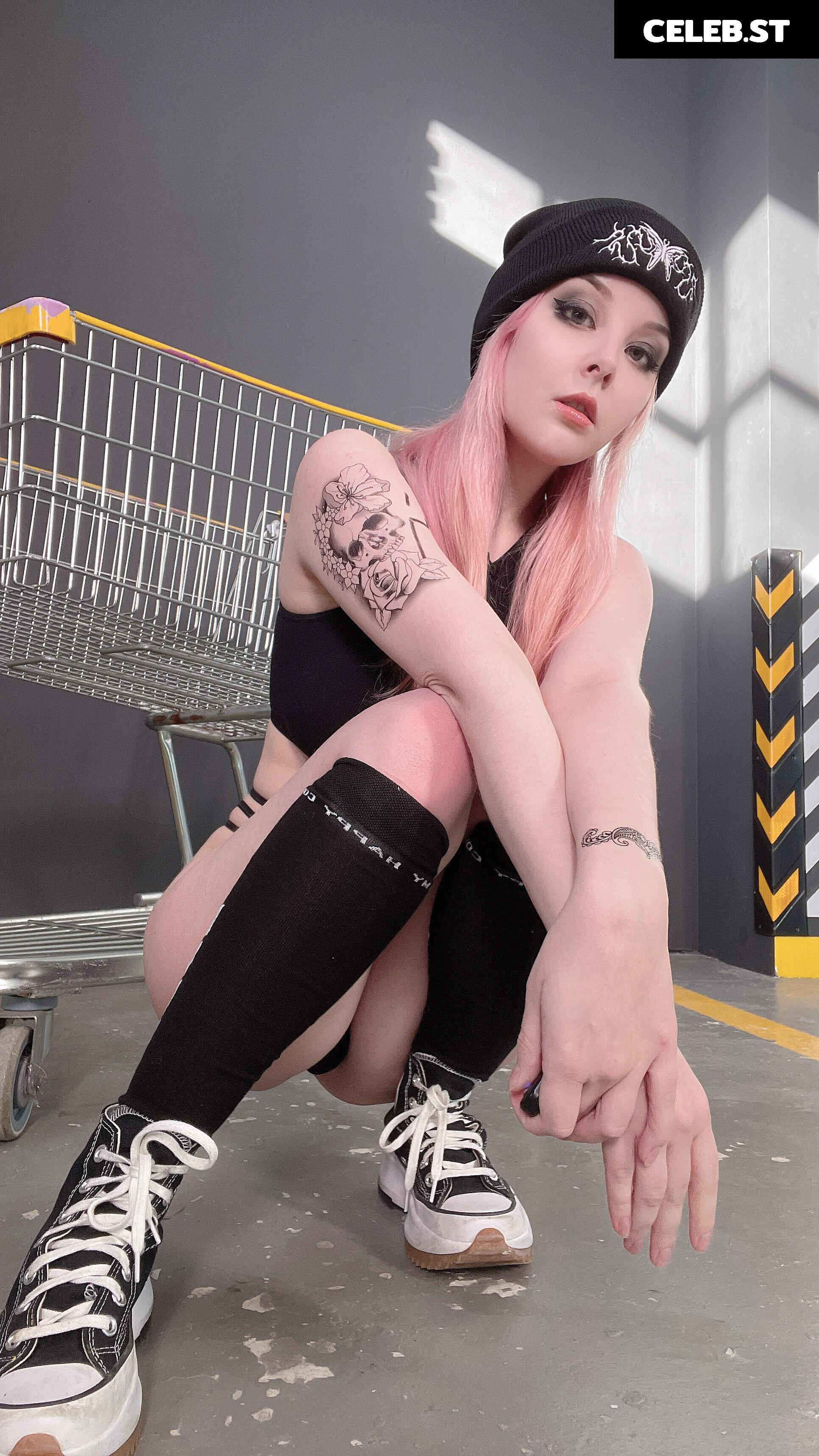 Disharmonica / Helly Valentine Image 20683677