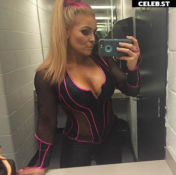 Natalya Neidhart Image 2068227