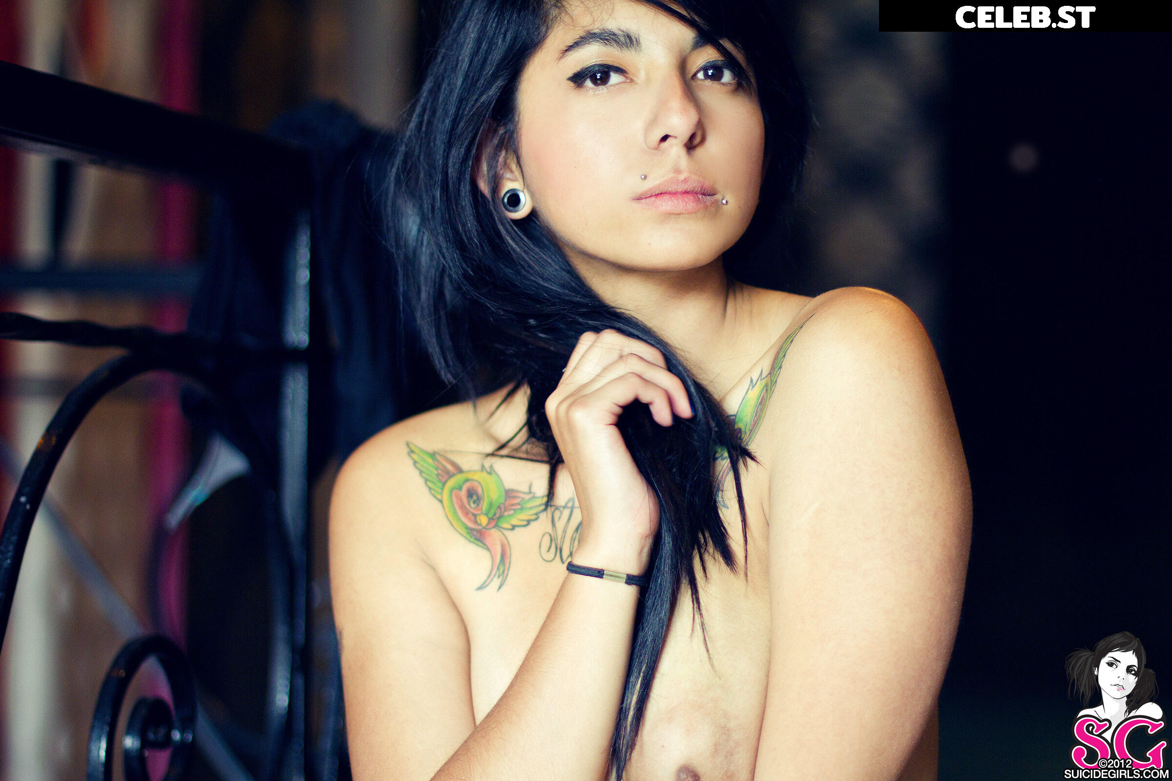 Nathalie Hardy / Milou Suicide Image 20544158