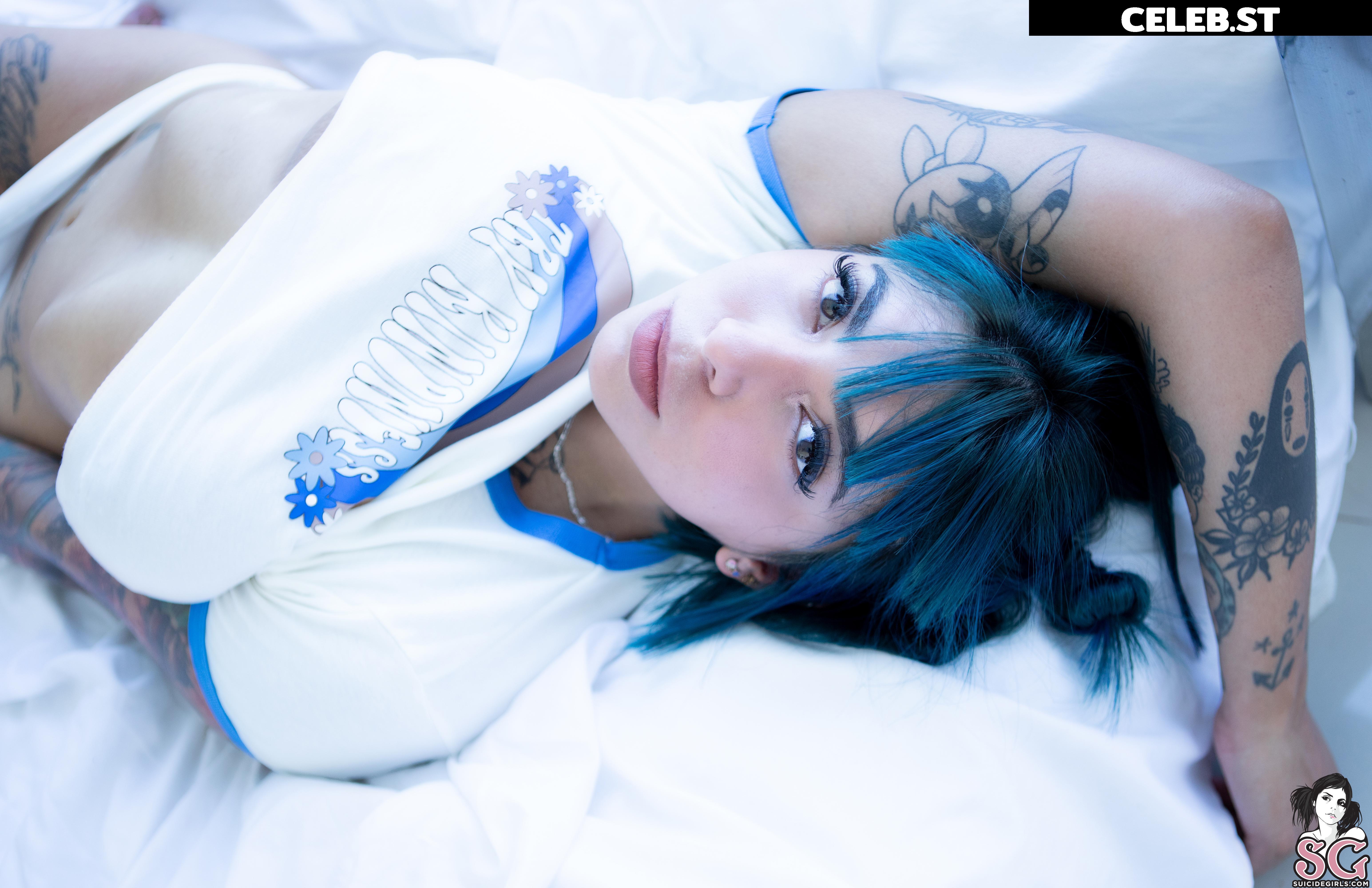 Nathalie Hardy / Milou Suicide Image 20543754