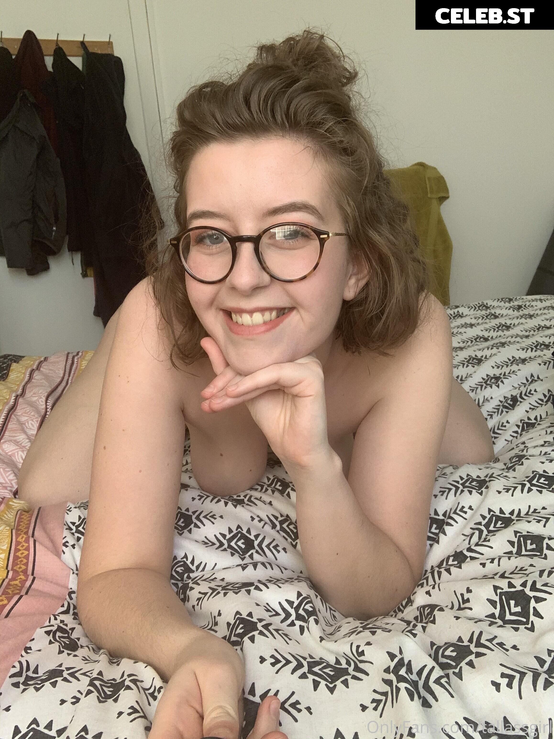 Tallassgirl - Jo Munroe Image 20542095