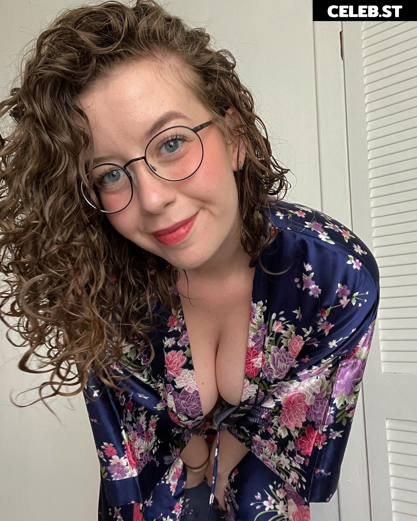 Tallassgirl - Jo Munroe Image 20542255