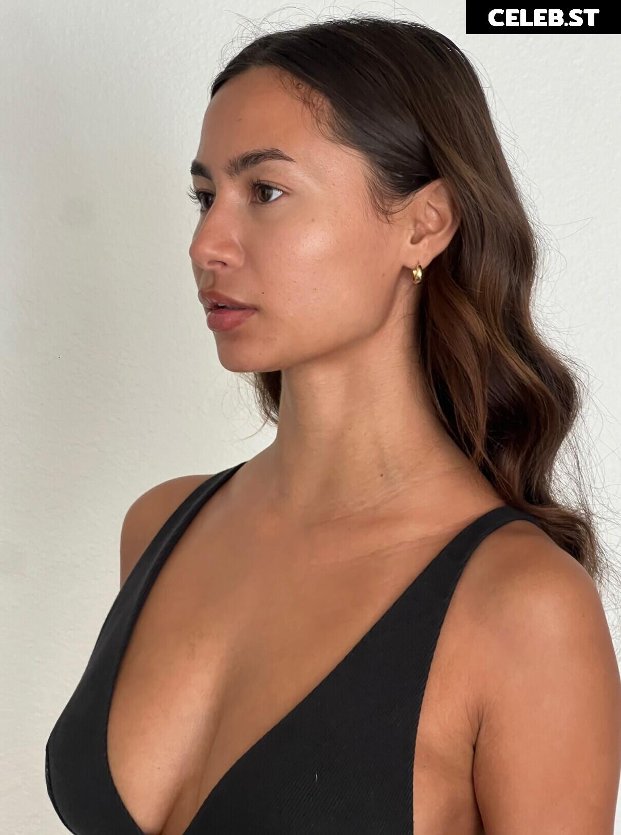 Kirra Santos Image 20513721