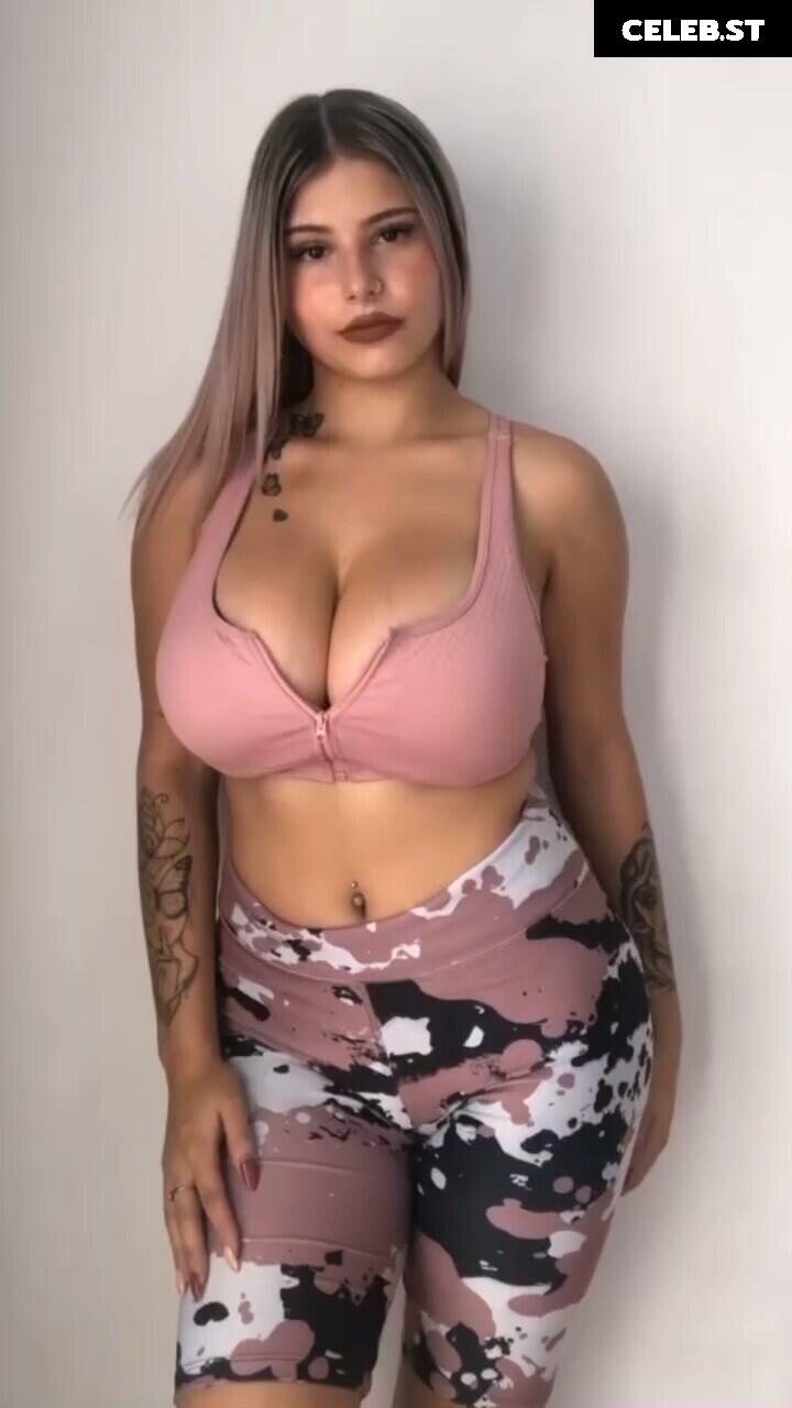 Abril Perez / 0abriilperez / 0abrilperez 🇦🇷 Image 20519524