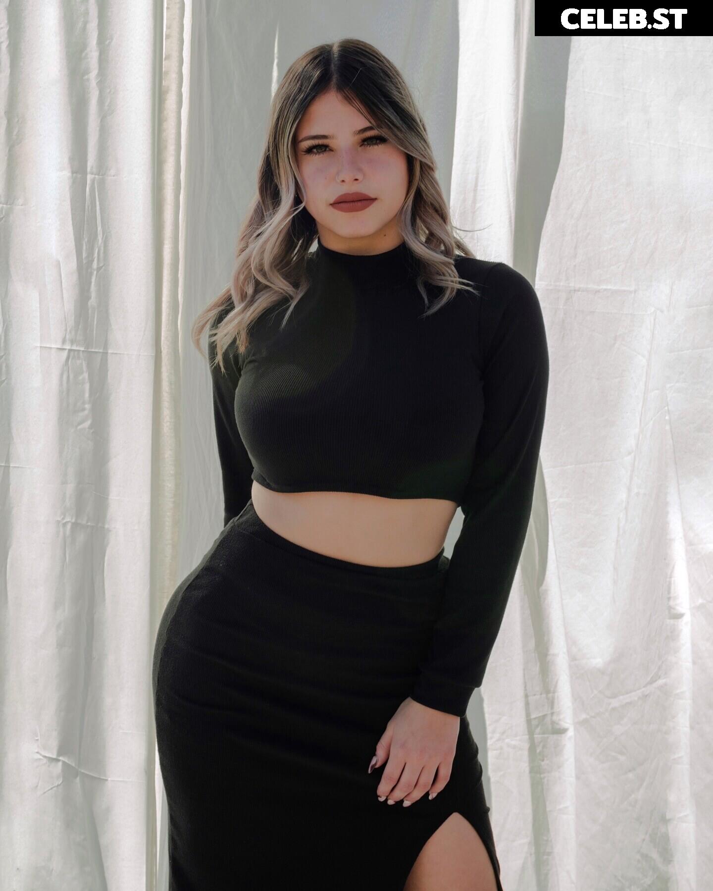 Abril Perez / 0abriilperez / 0abrilperez 🇦🇷 Image 20519543