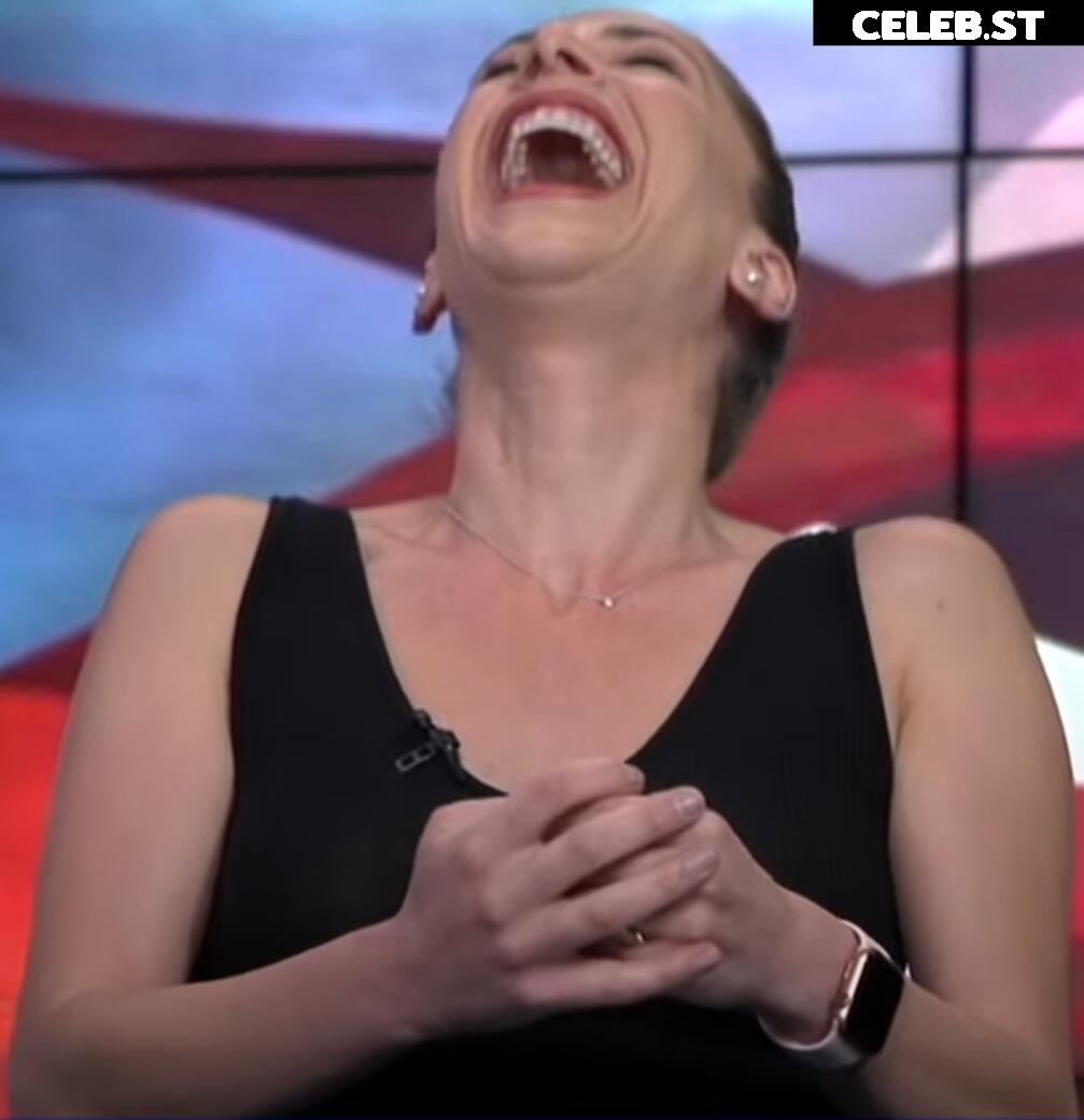 Ana Kasparian Image 20523509