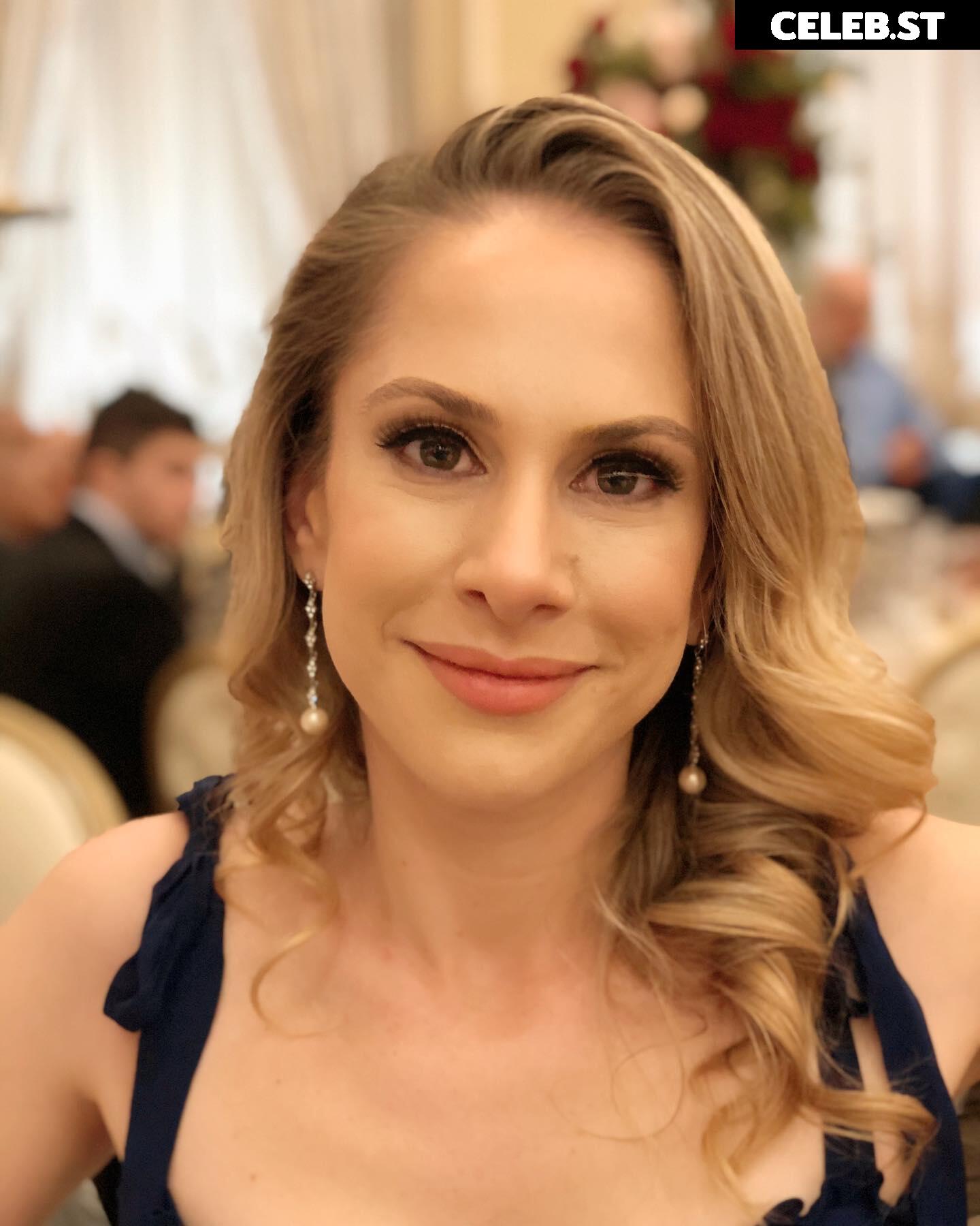 Ana Kasparian Image 20523436