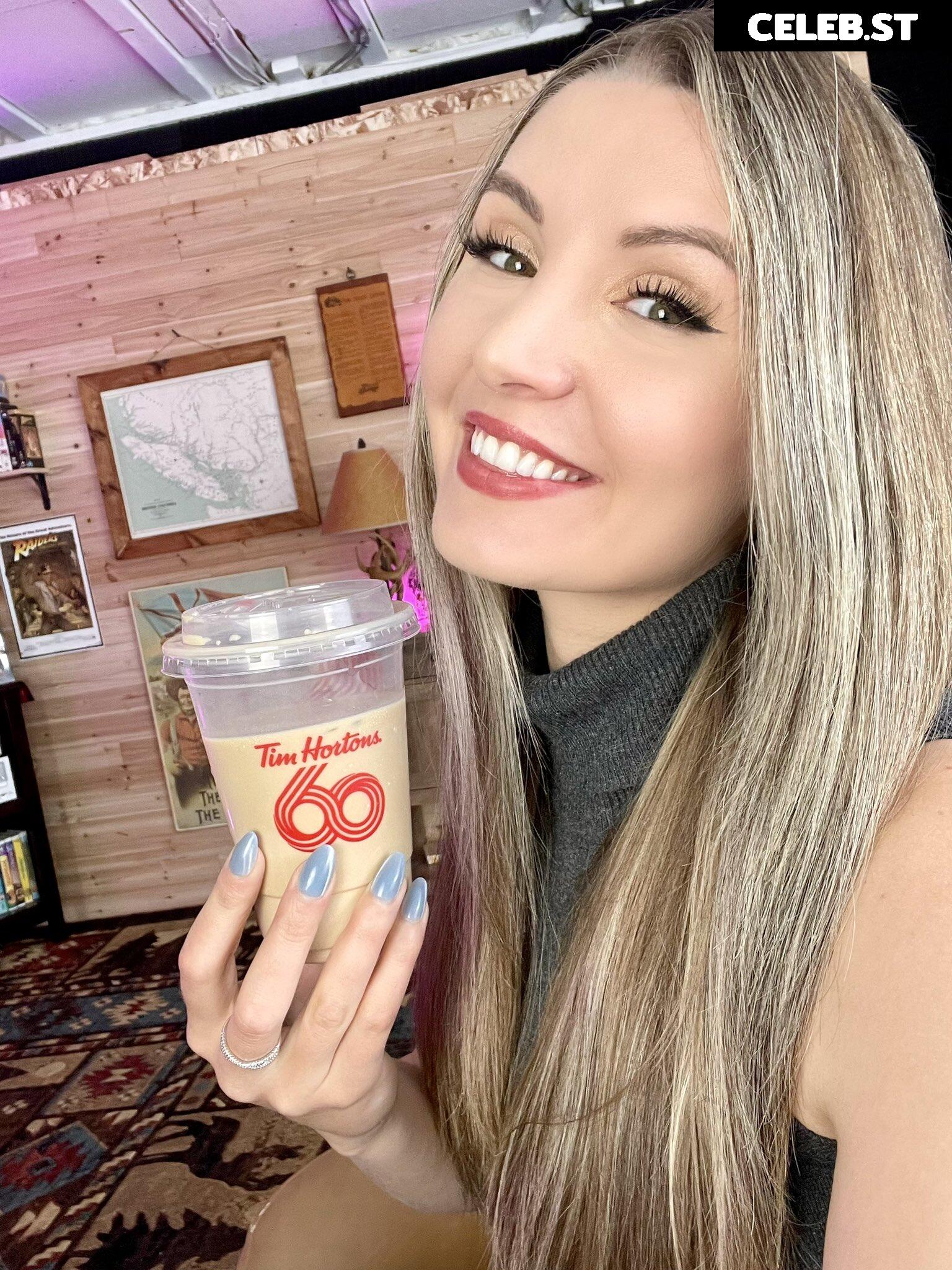 Lauren Southern Image 20538012