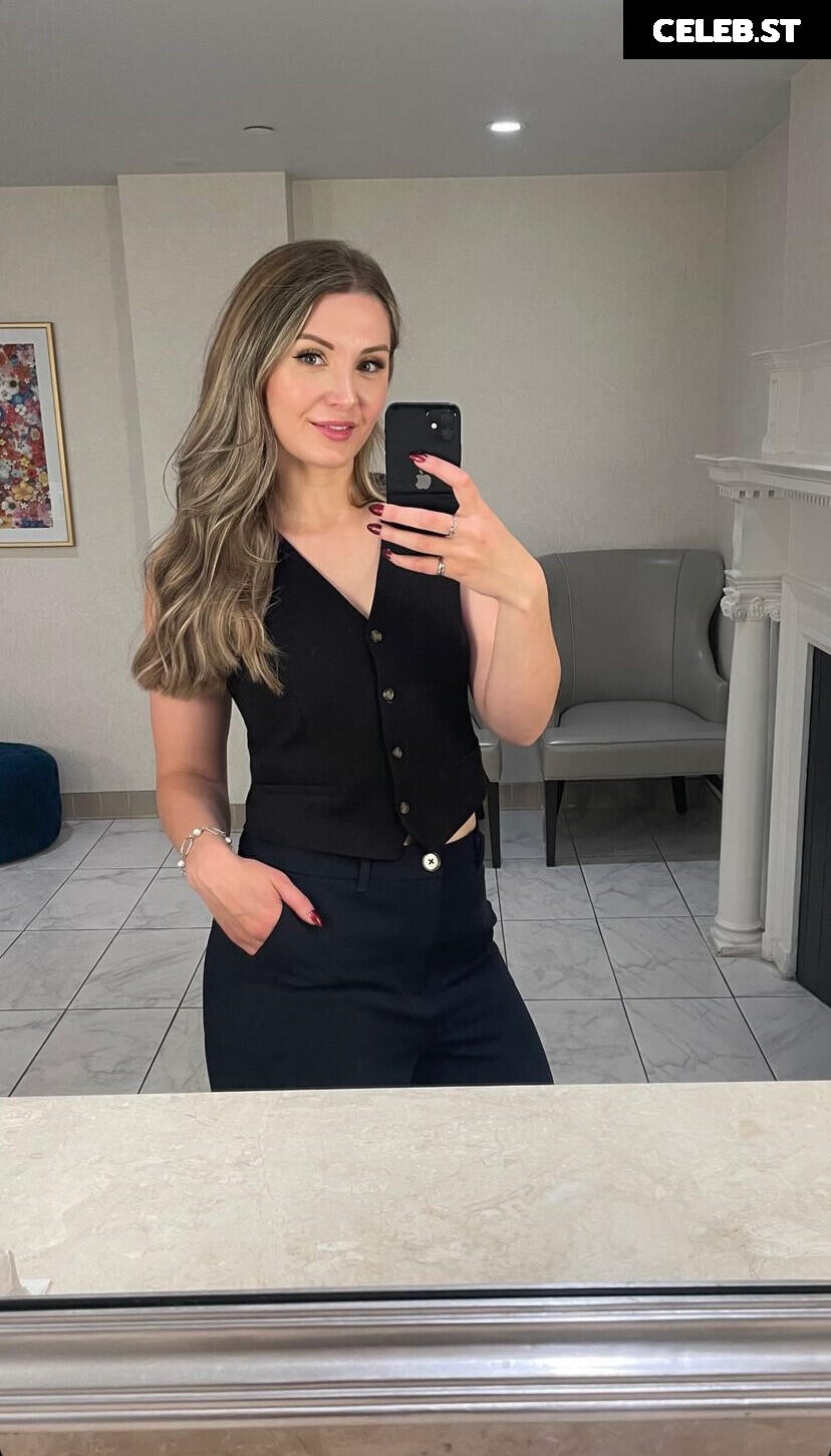 Lauren Southern Image 20538015
